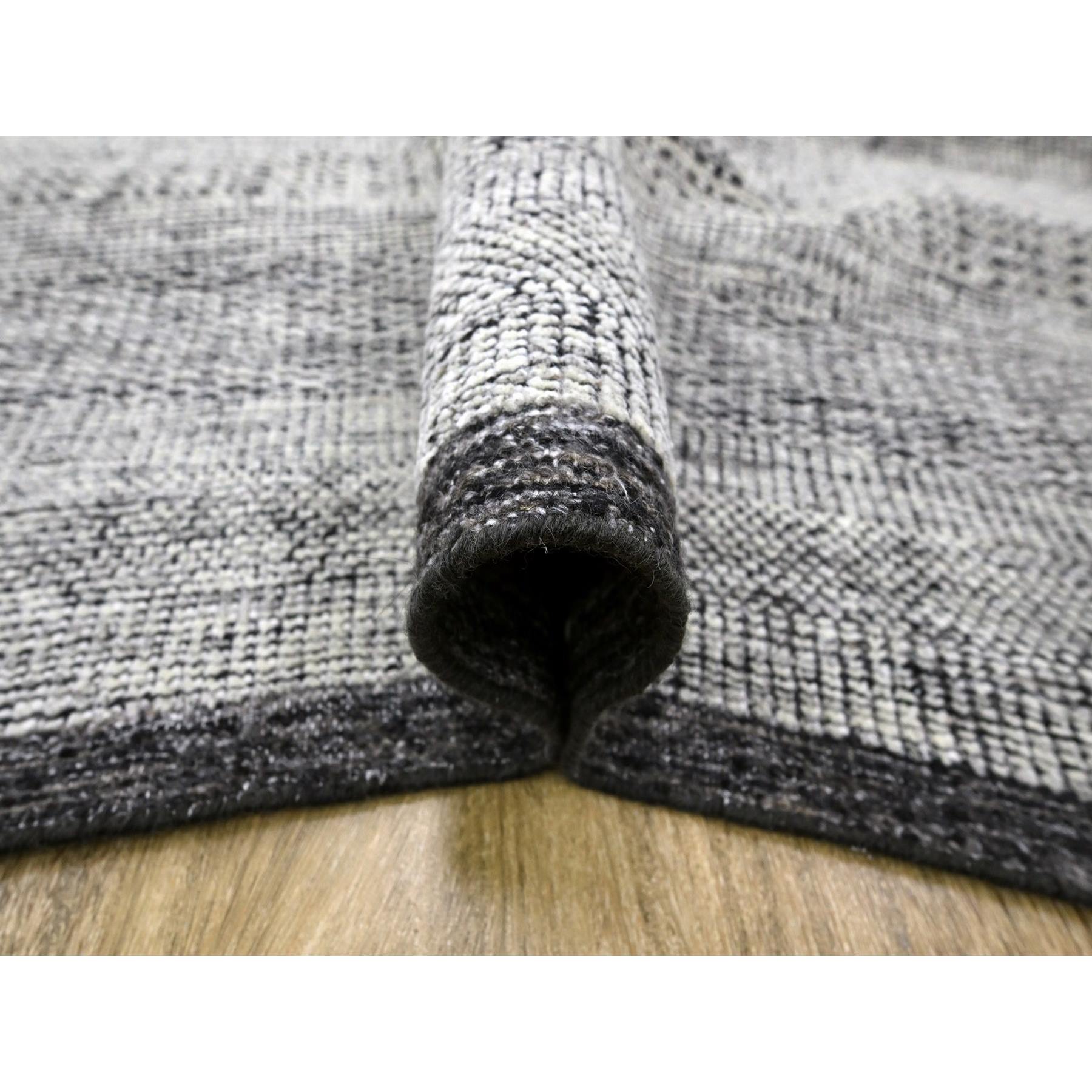 Modern-and-Contemporary-Hand-Knotted-Rug-383565