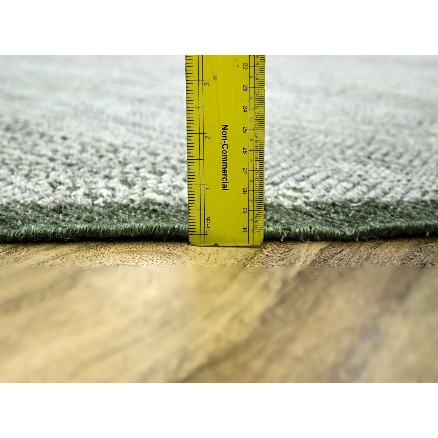 Modern-and-Contemporary-Hand-Knotted-Rug-383600
