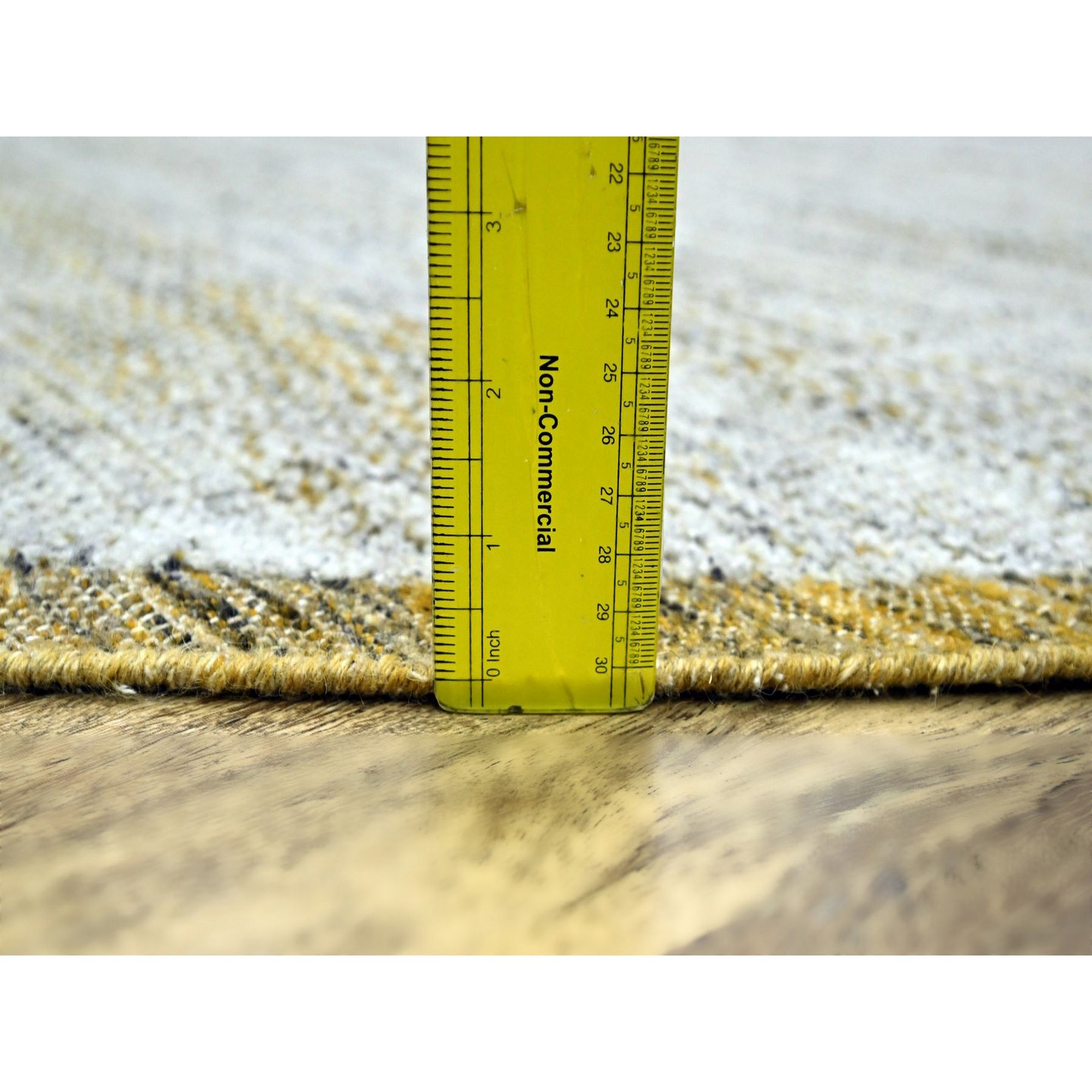 Modern-and-Contemporary-Hand-Knotted-Rug-383610