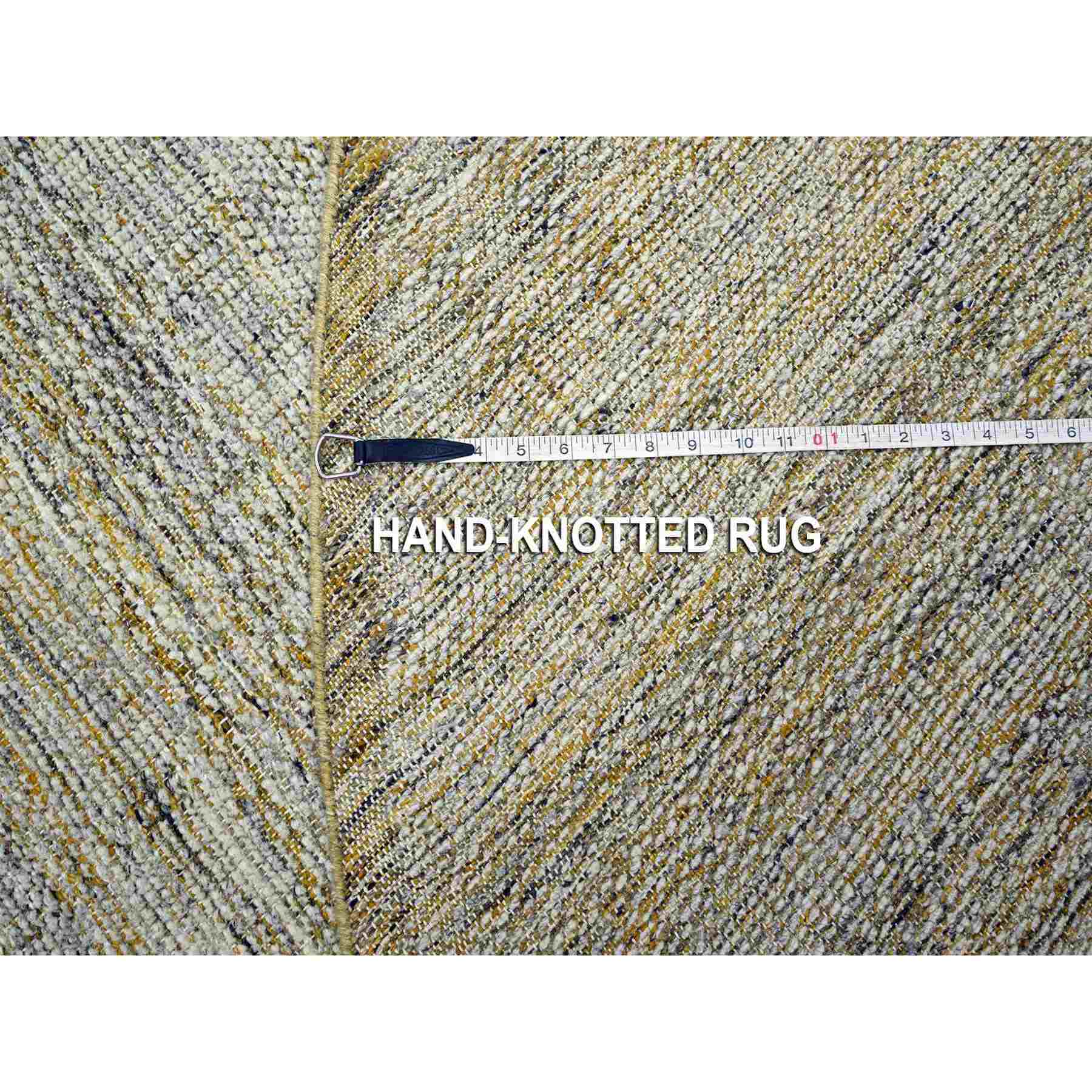 Modern-and-Contemporary-Hand-Knotted-Rug-383610