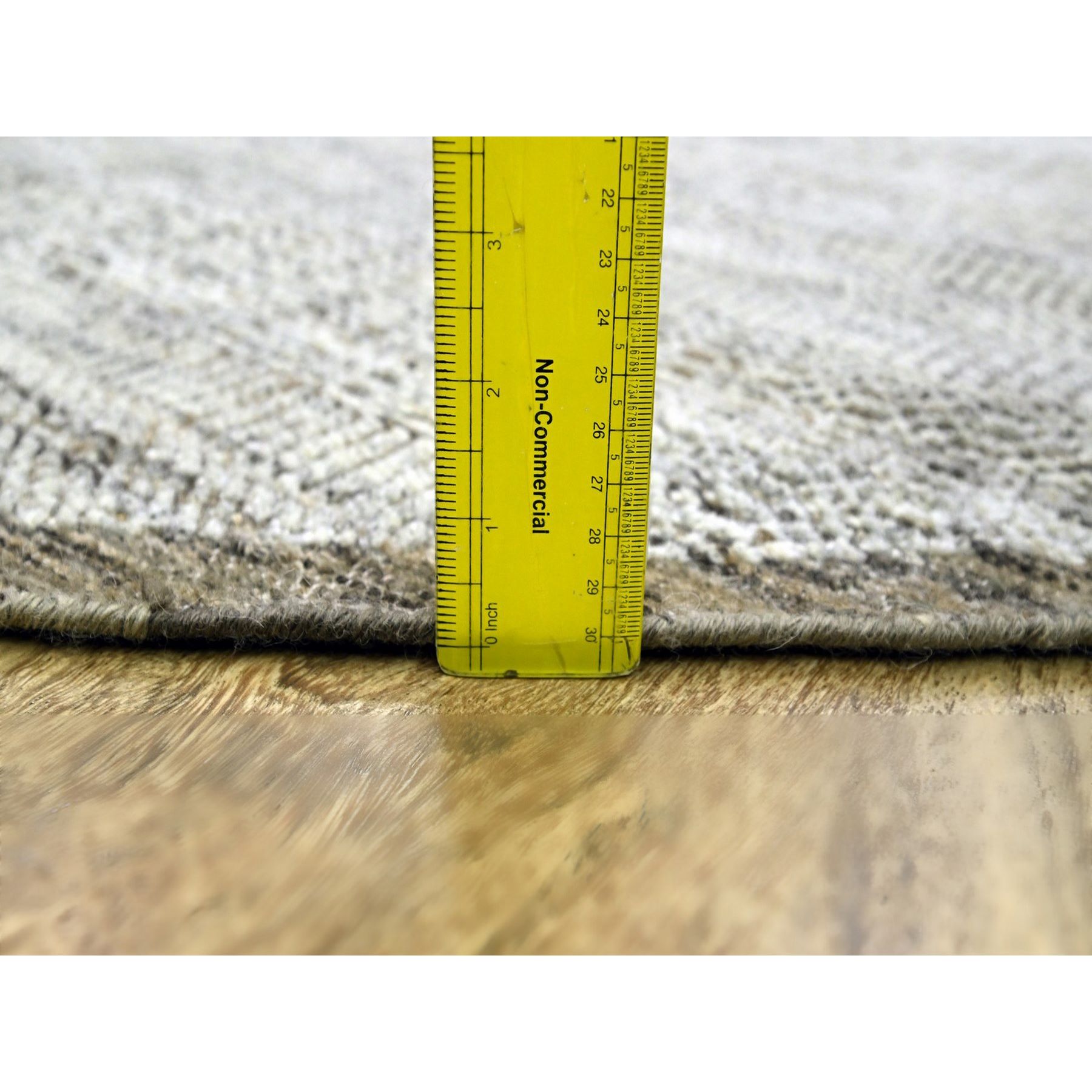 Modern-and-Contemporary-Hand-Knotted-Rug-383620