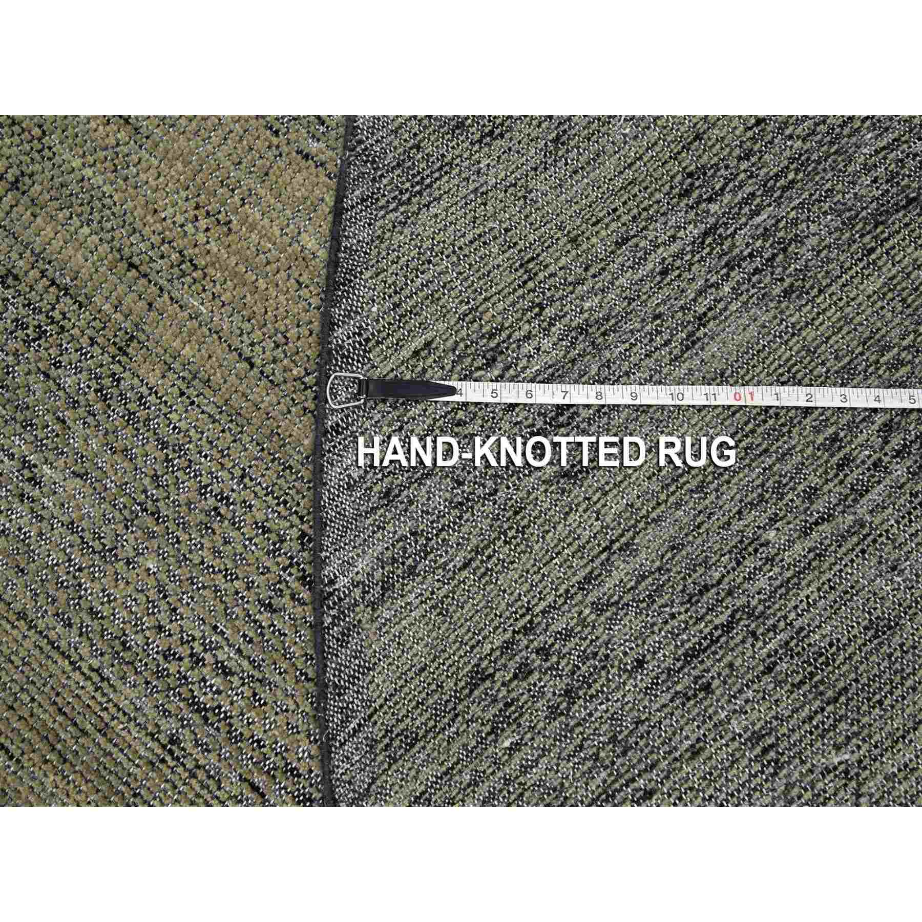 Modern-and-Contemporary-Hand-Knotted-Rug-383625