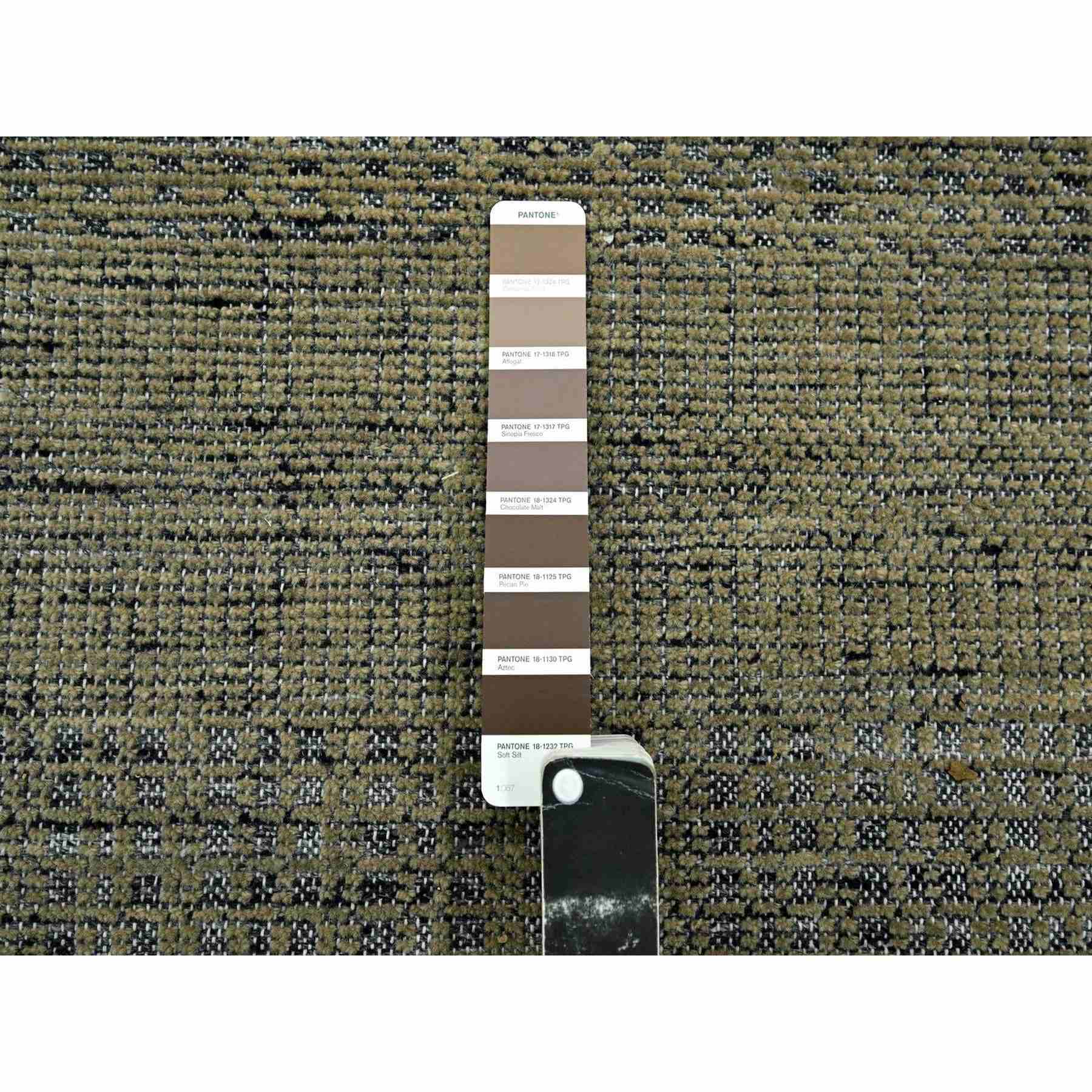 Modern-and-Contemporary-Hand-Knotted-Rug-383630