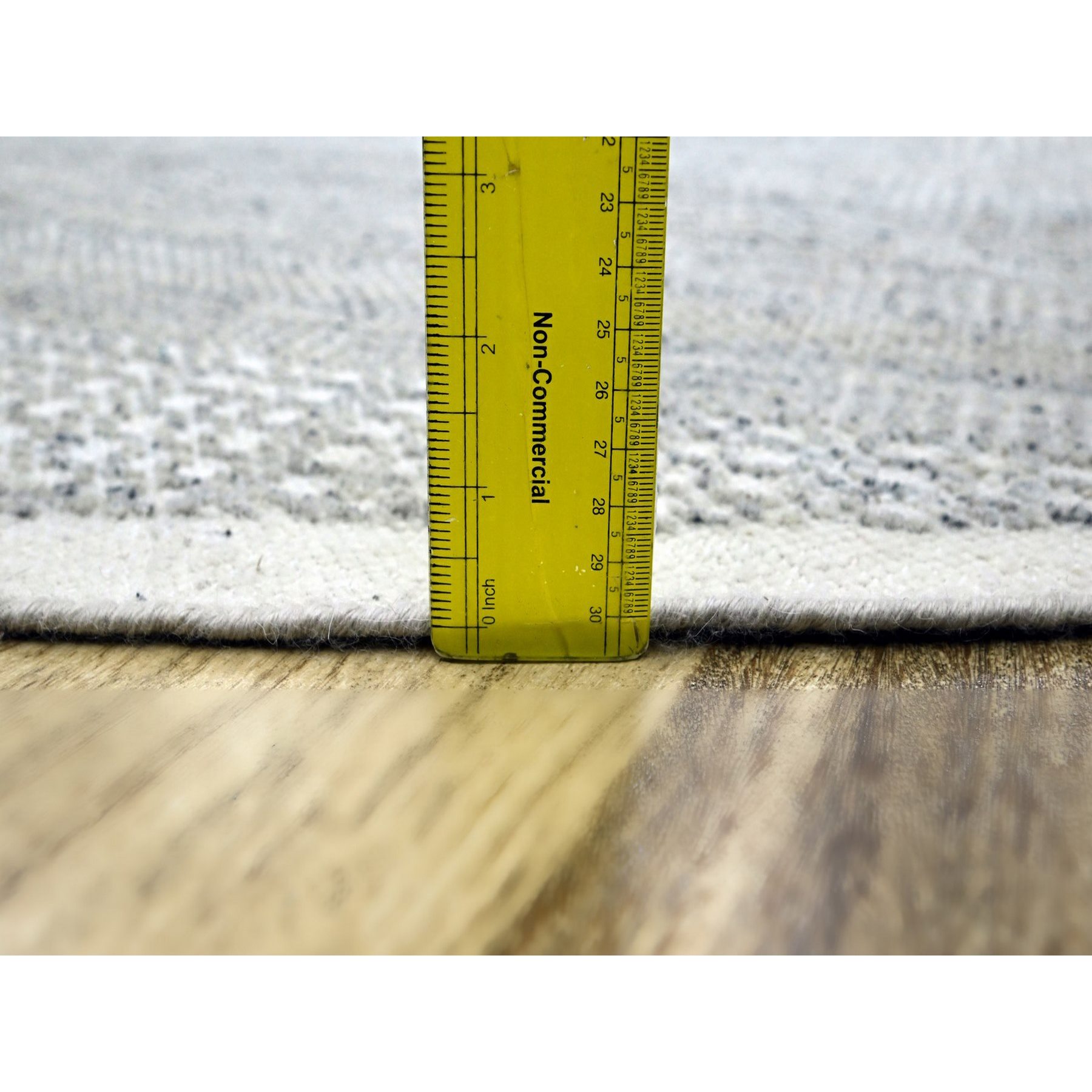 Modern-and-Contemporary-Hand-Knotted-Rug-383645