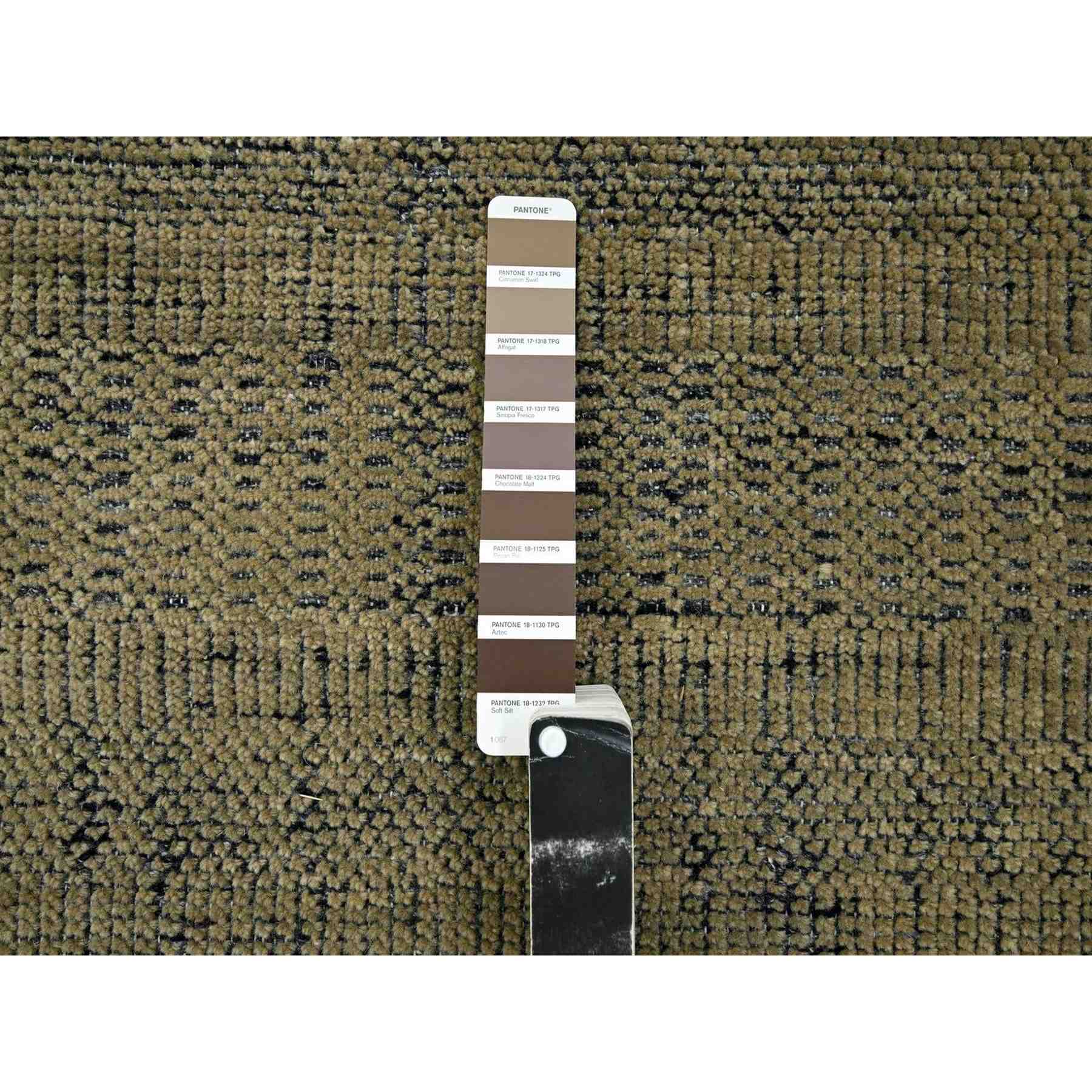 Modern-and-Contemporary-Hand-Knotted-Rug-383650