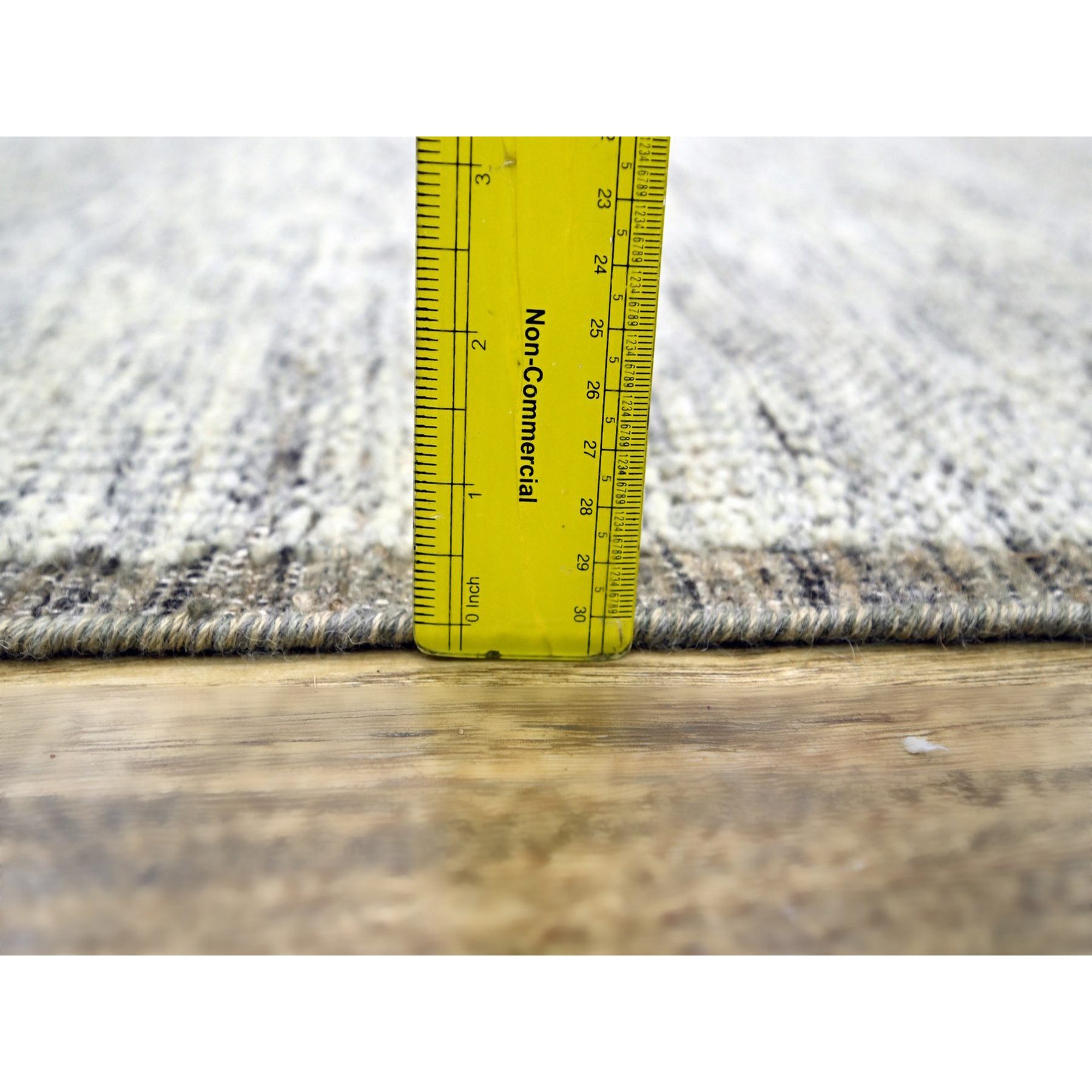 Modern-and-Contemporary-Hand-Knotted-Rug-383670