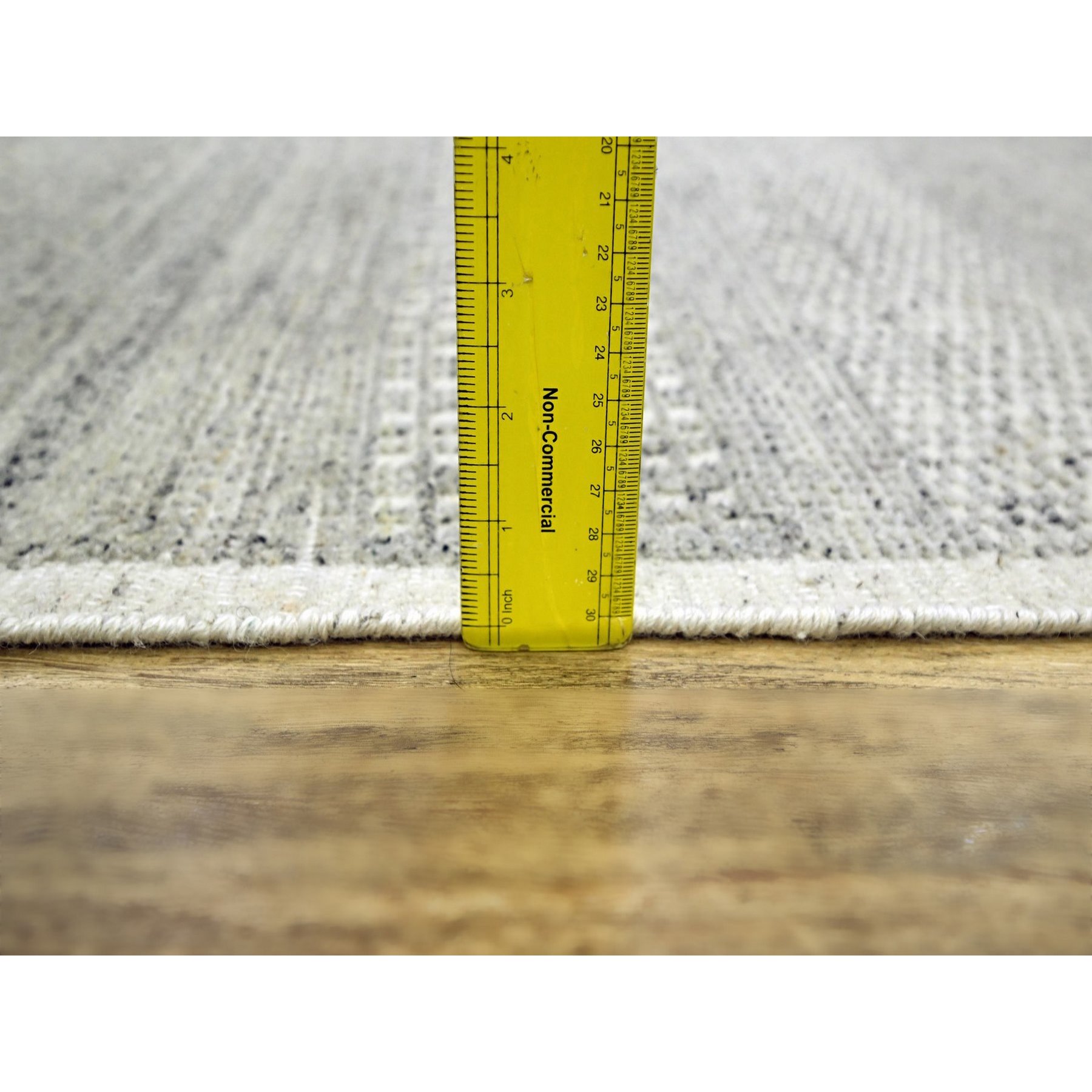 Modern-and-Contemporary-Hand-Knotted-Rug-383675