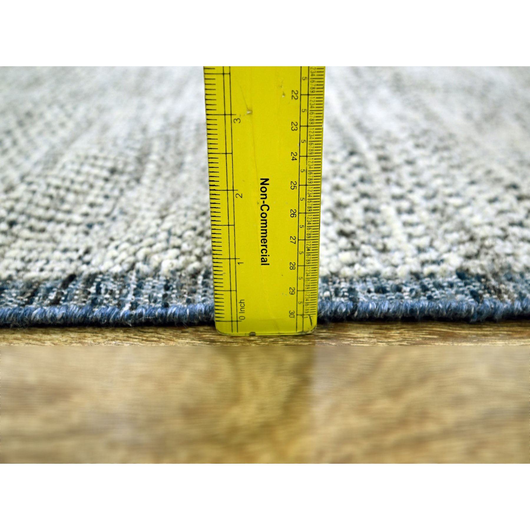 Modern-and-Contemporary-Hand-Knotted-Rug-383685