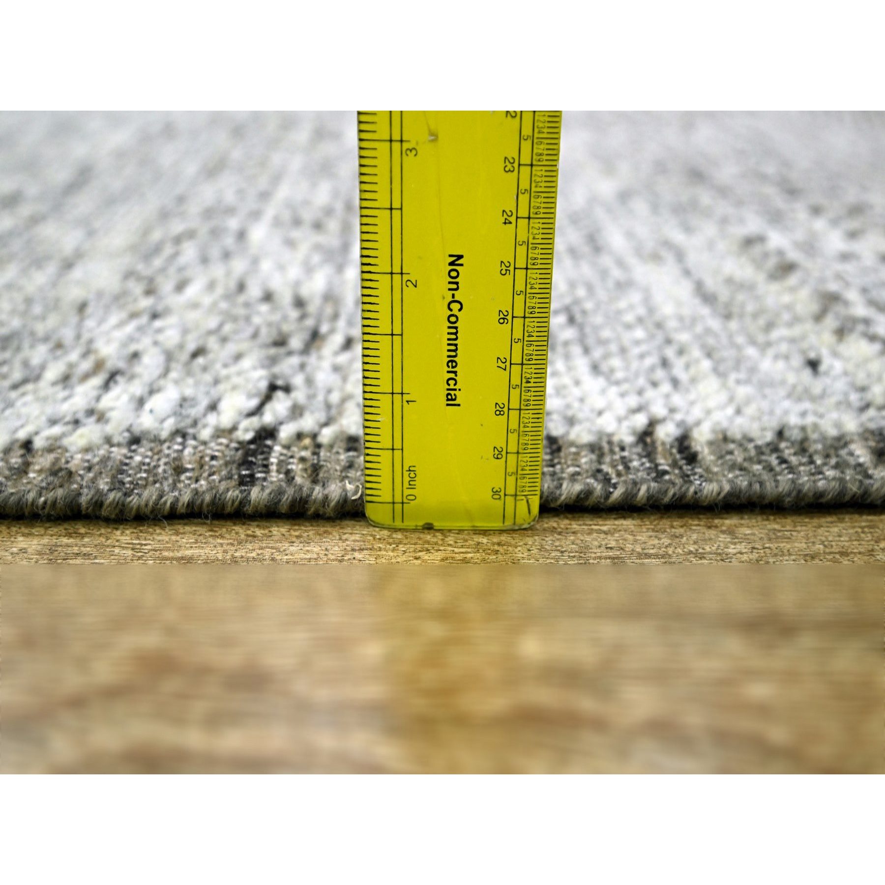 Modern-and-Contemporary-Hand-Knotted-Rug-383730