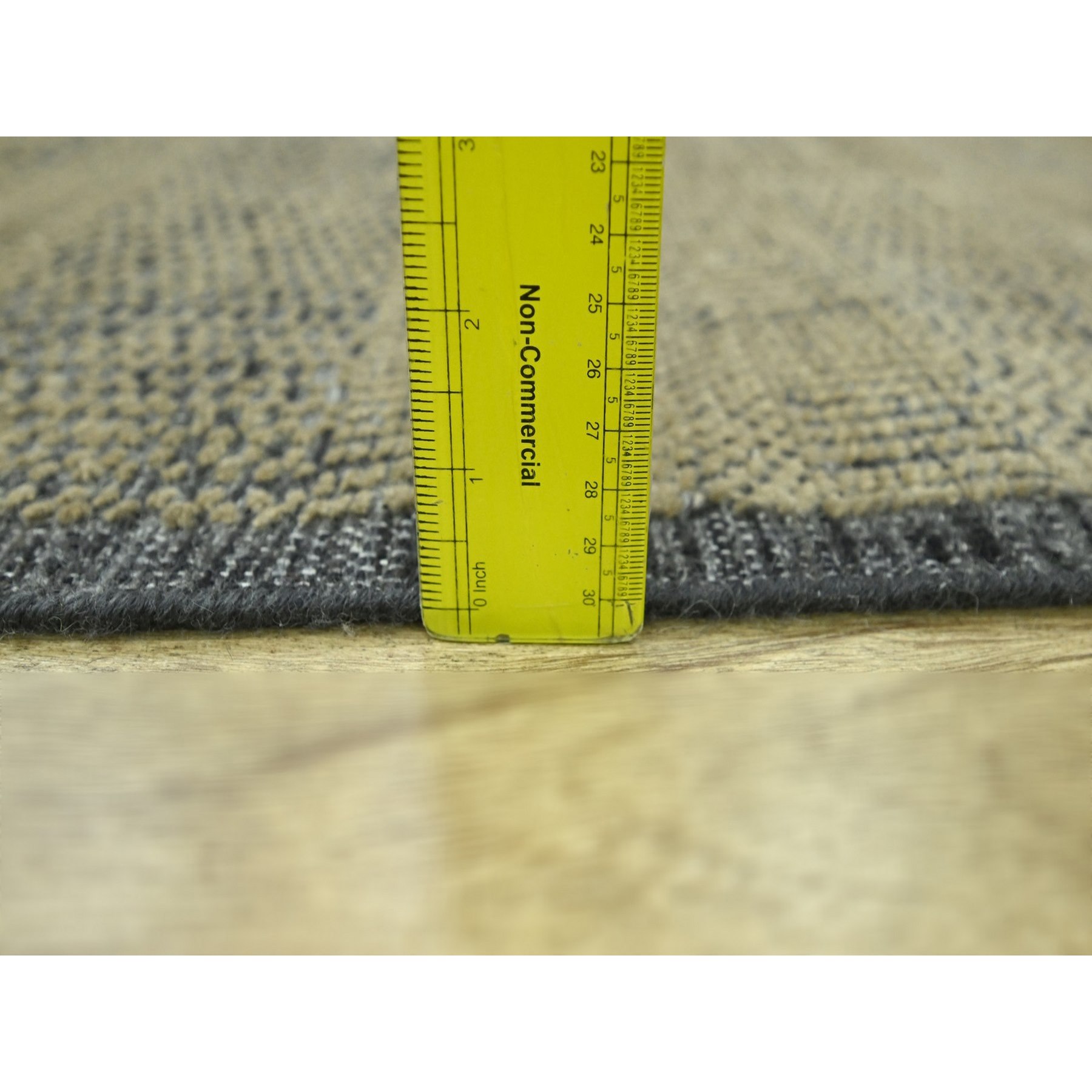 Modern-and-Contemporary-Hand-Knotted-Rug-383780