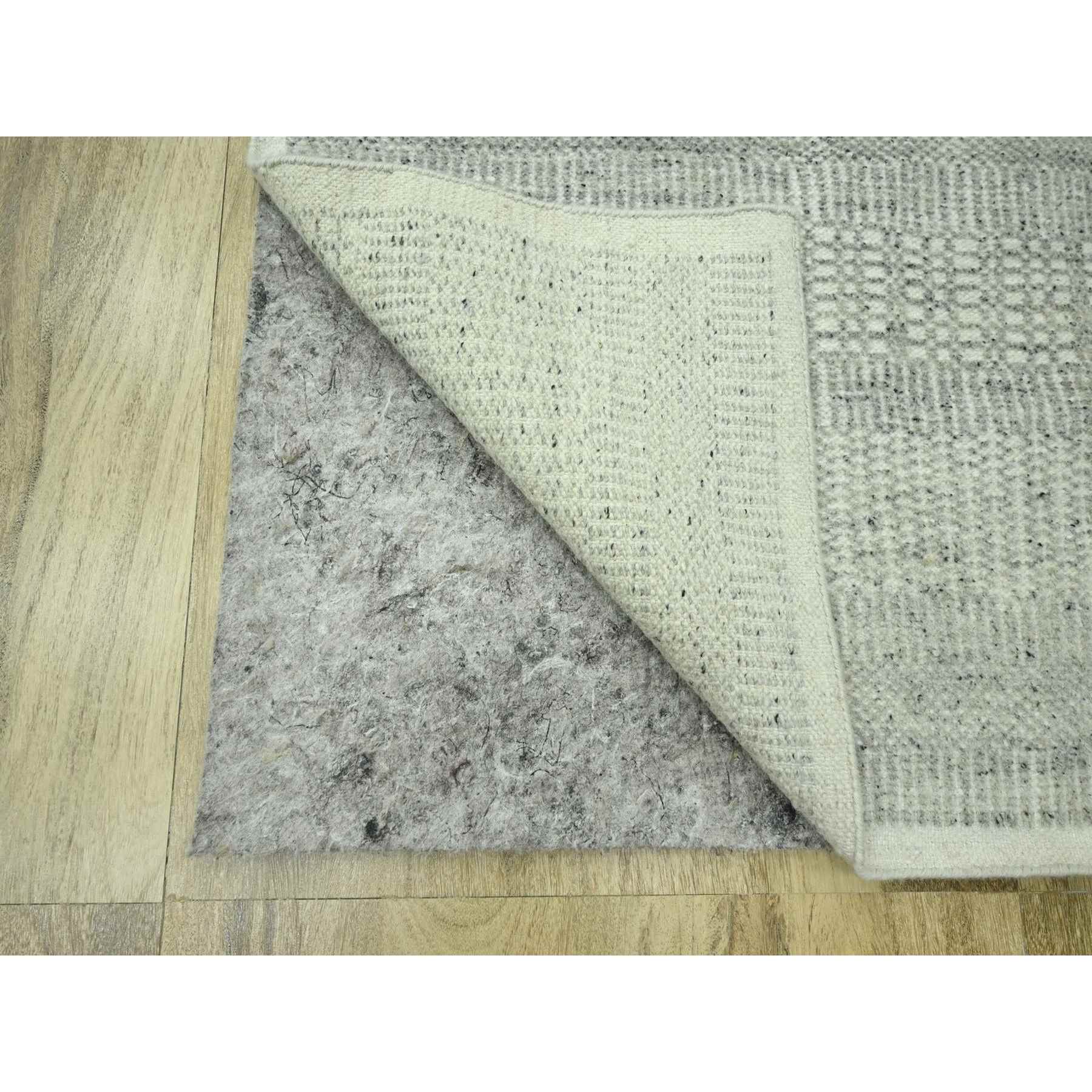 Modern-and-Contemporary-Hand-Knotted-Rug-383790