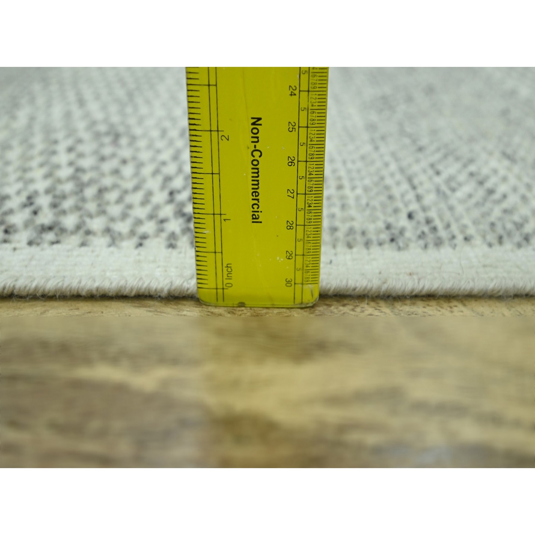 Modern-and-Contemporary-Hand-Knotted-Rug-383820