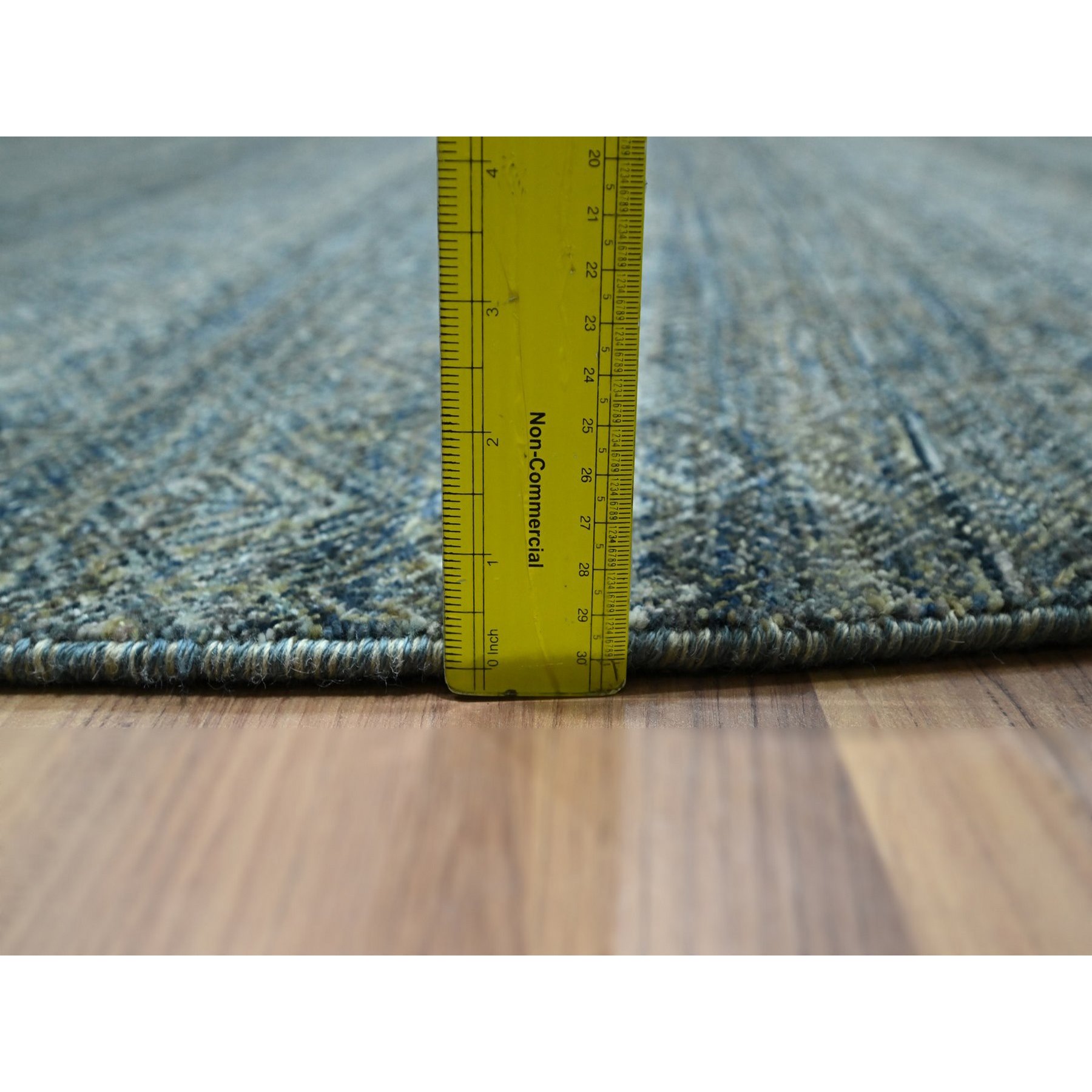 Modern-and-Contemporary-Hand-Knotted-Rug-383945