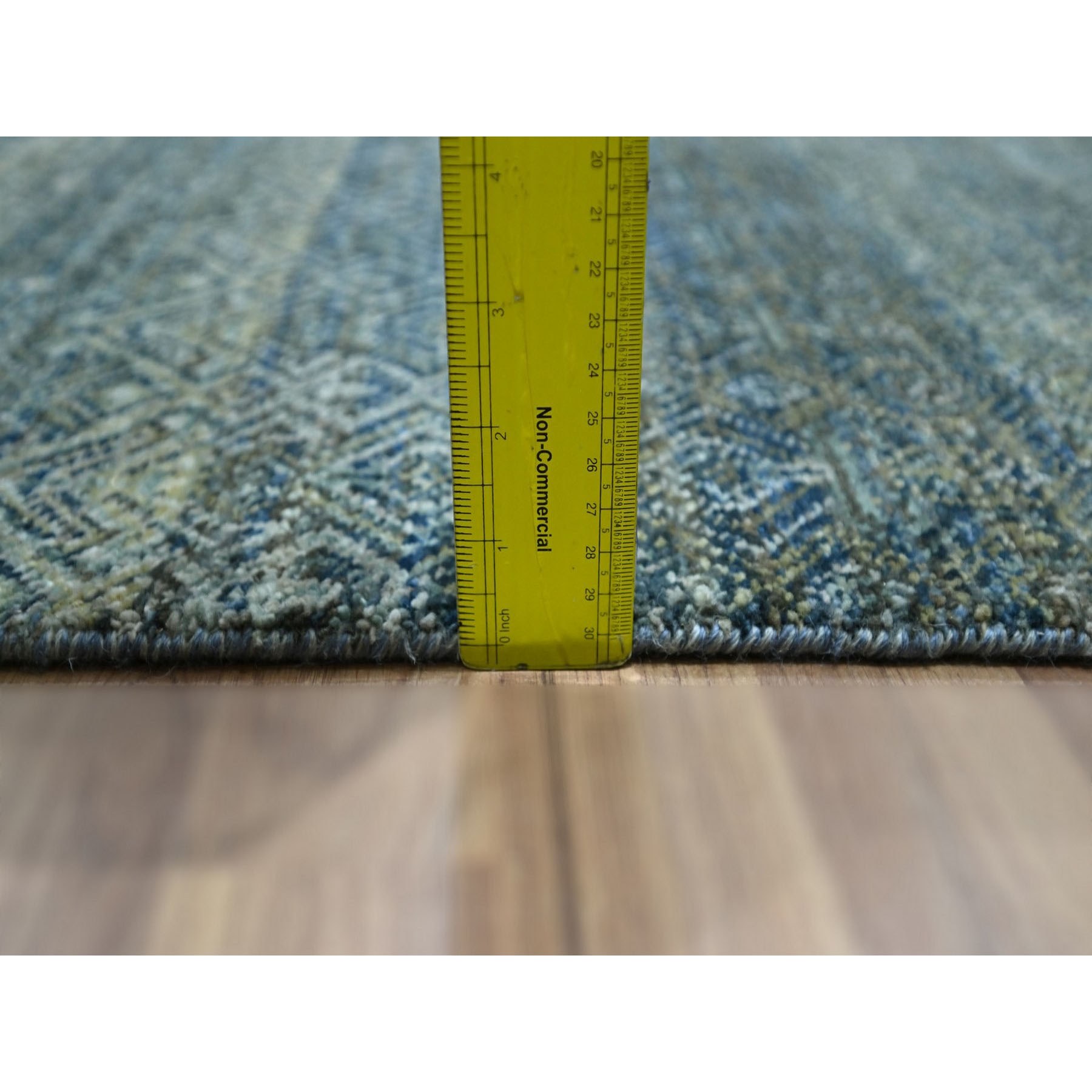 Modern-and-Contemporary-Hand-Knotted-Rug-384290
