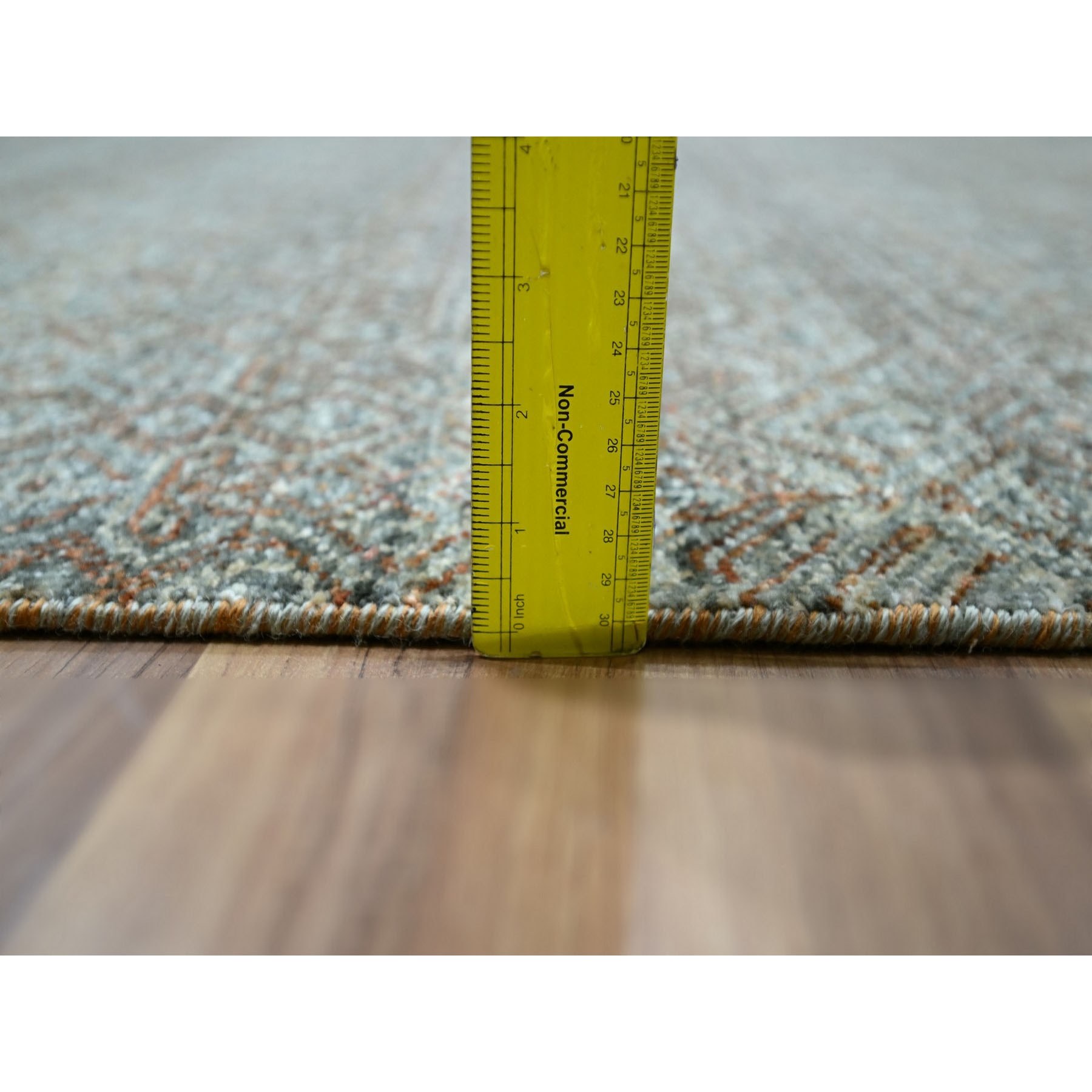 Modern-and-Contemporary-Hand-Knotted-Rug-384295