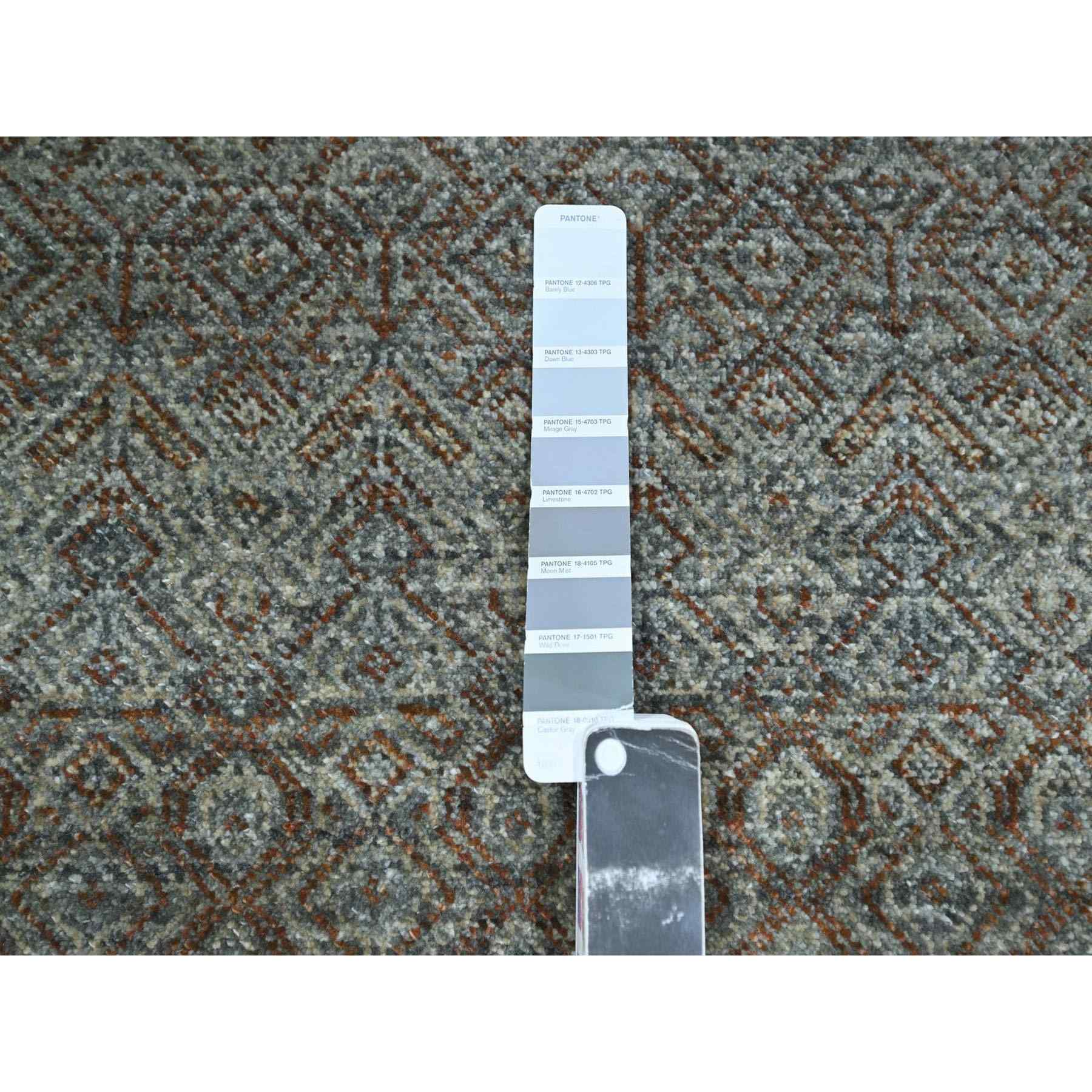 Modern-and-Contemporary-Hand-Knotted-Rug-384370