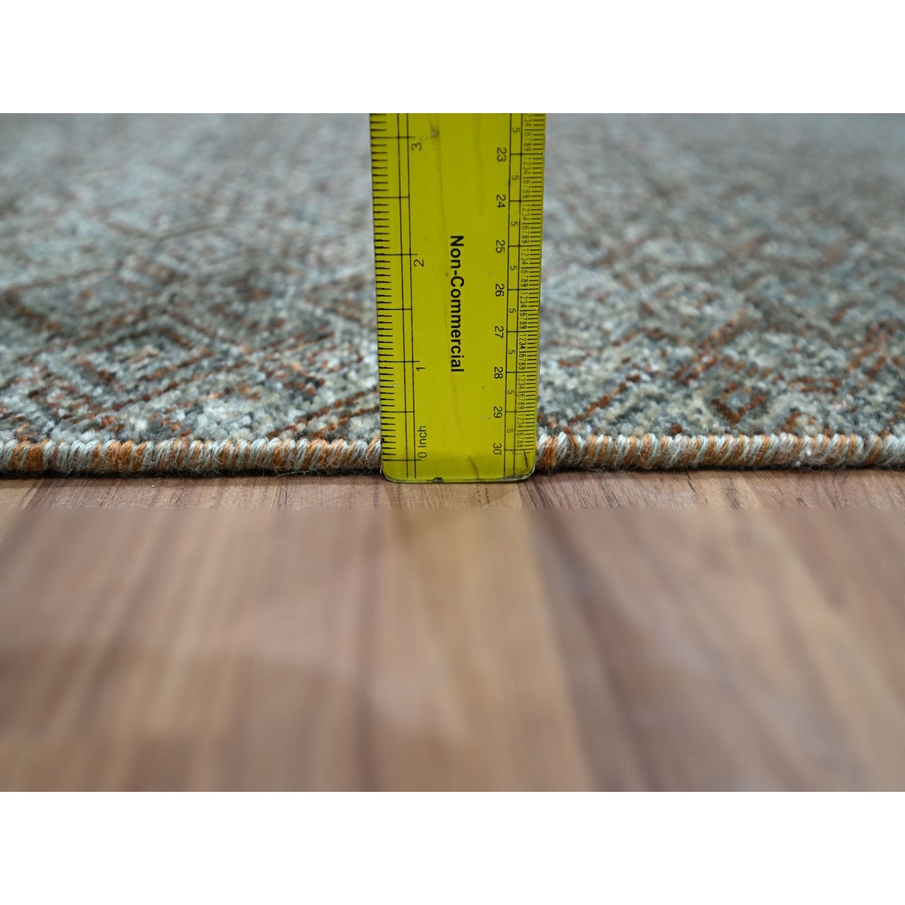Modern-and-Contemporary-Hand-Knotted-Rug-384370