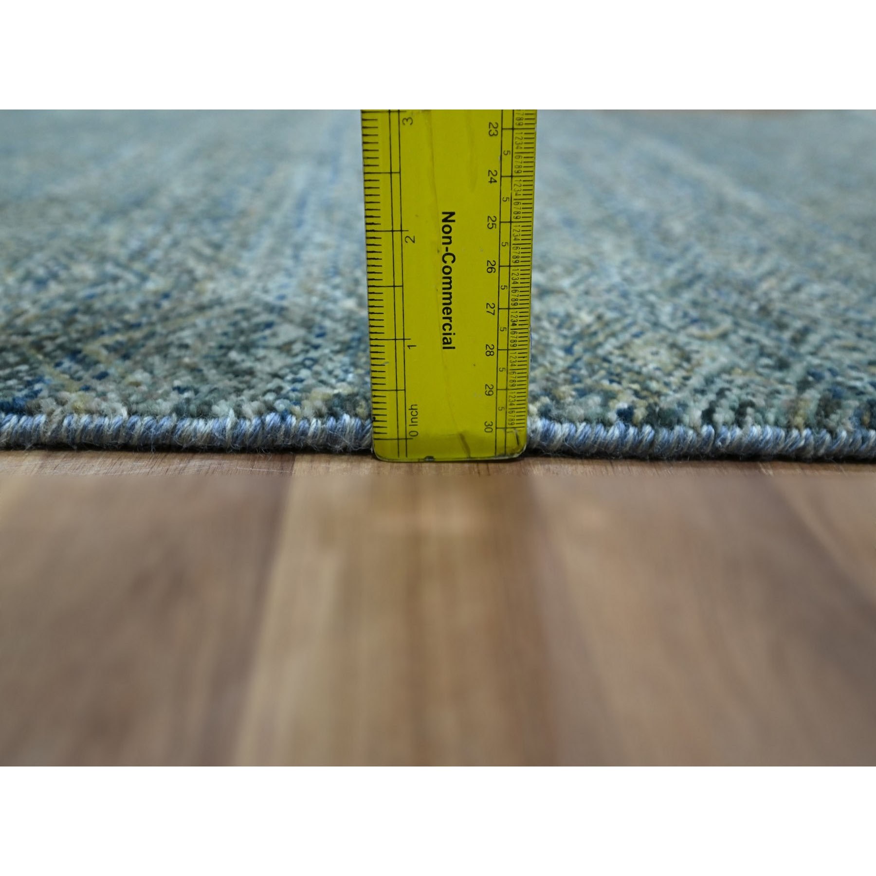 Modern-and-Contemporary-Hand-Knotted-Rug-384390