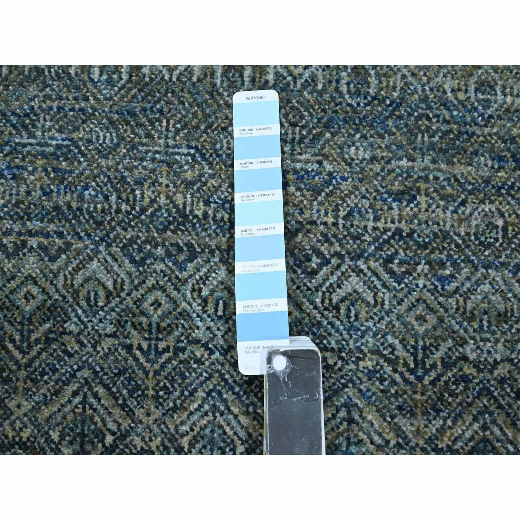 Modern-and-Contemporary-Hand-Knotted-Rug-384415
