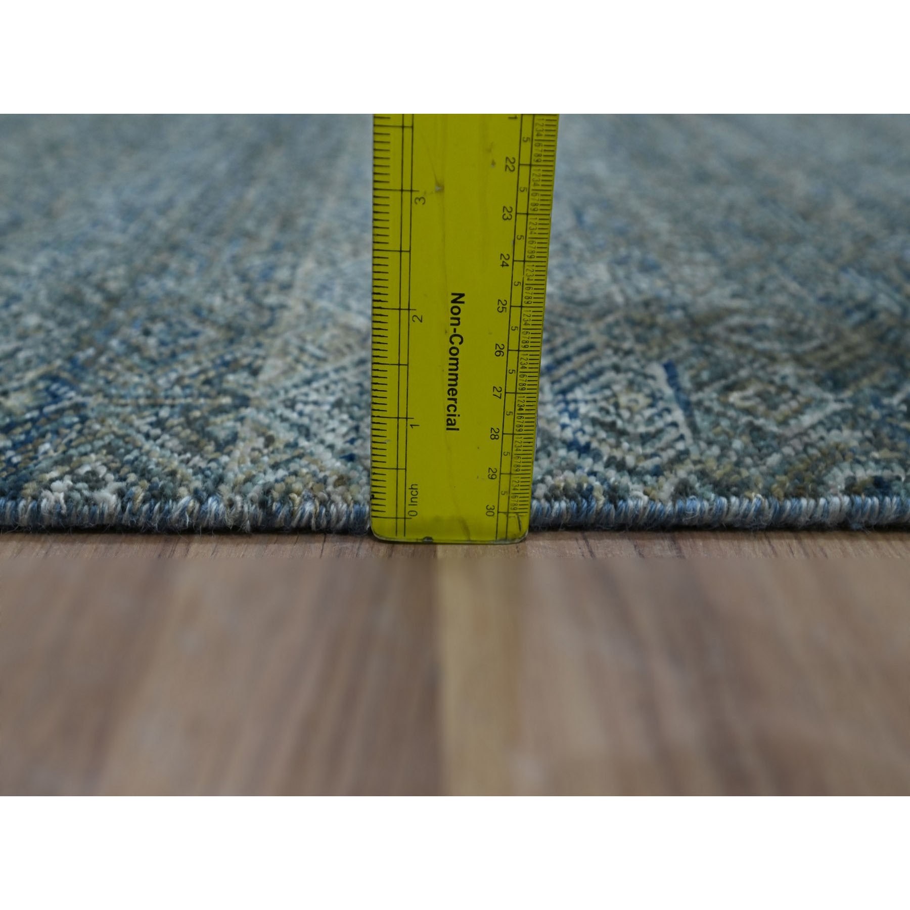 Modern-and-Contemporary-Hand-Knotted-Rug-384415