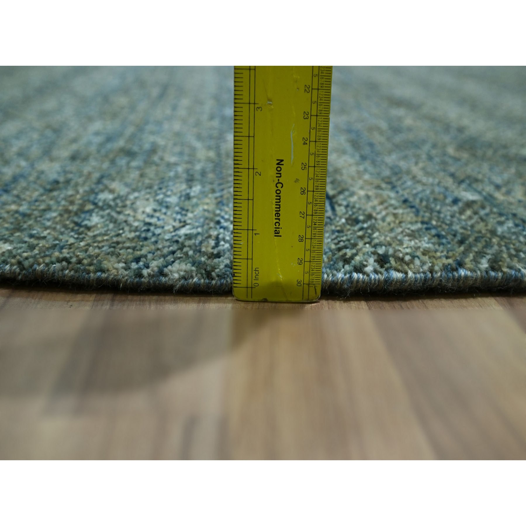 Modern-and-Contemporary-Hand-Knotted-Rug-384525