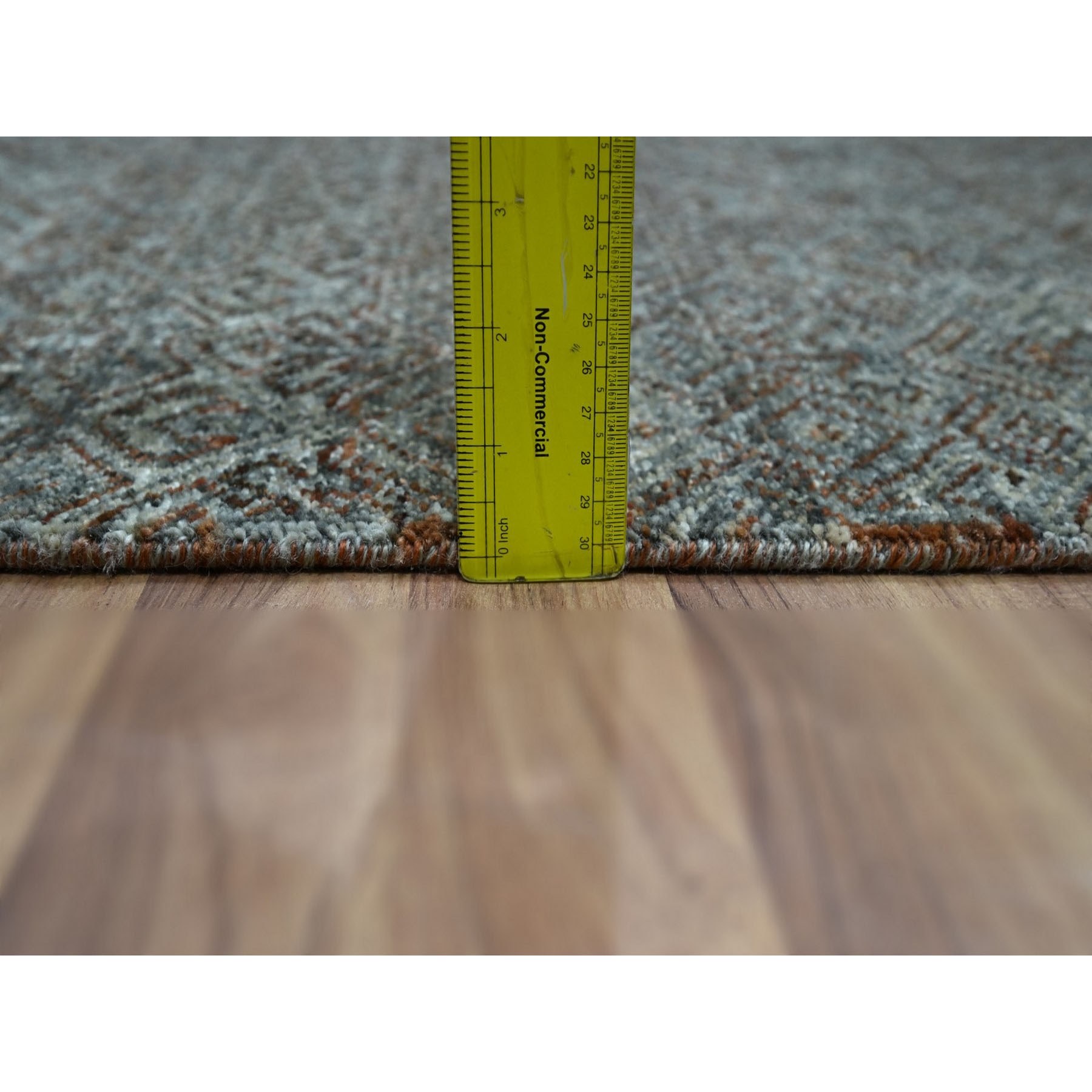 Modern-and-Contemporary-Hand-Knotted-Rug-384535