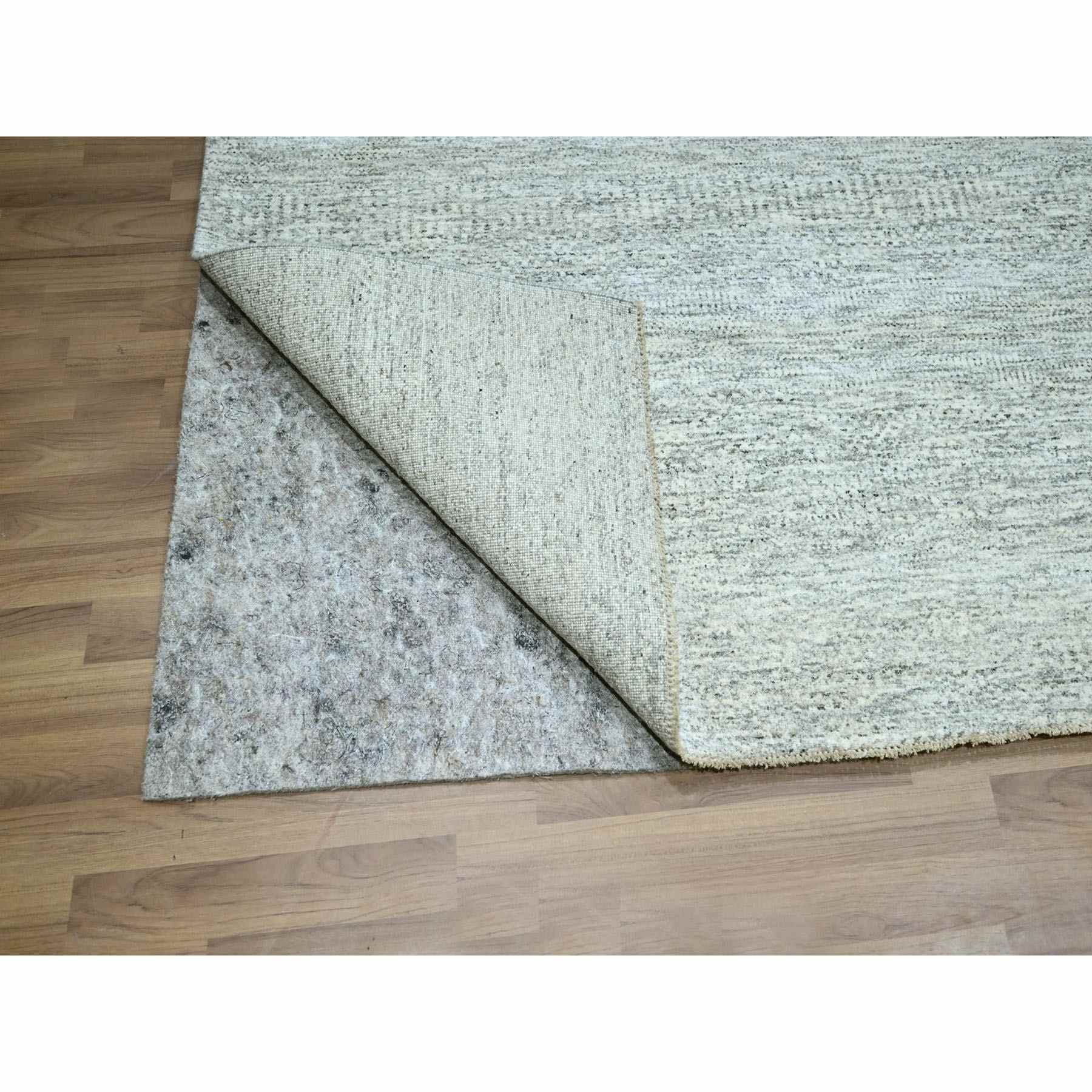 Modern-and-Contemporary-Hand-Knotted-Rug-384575