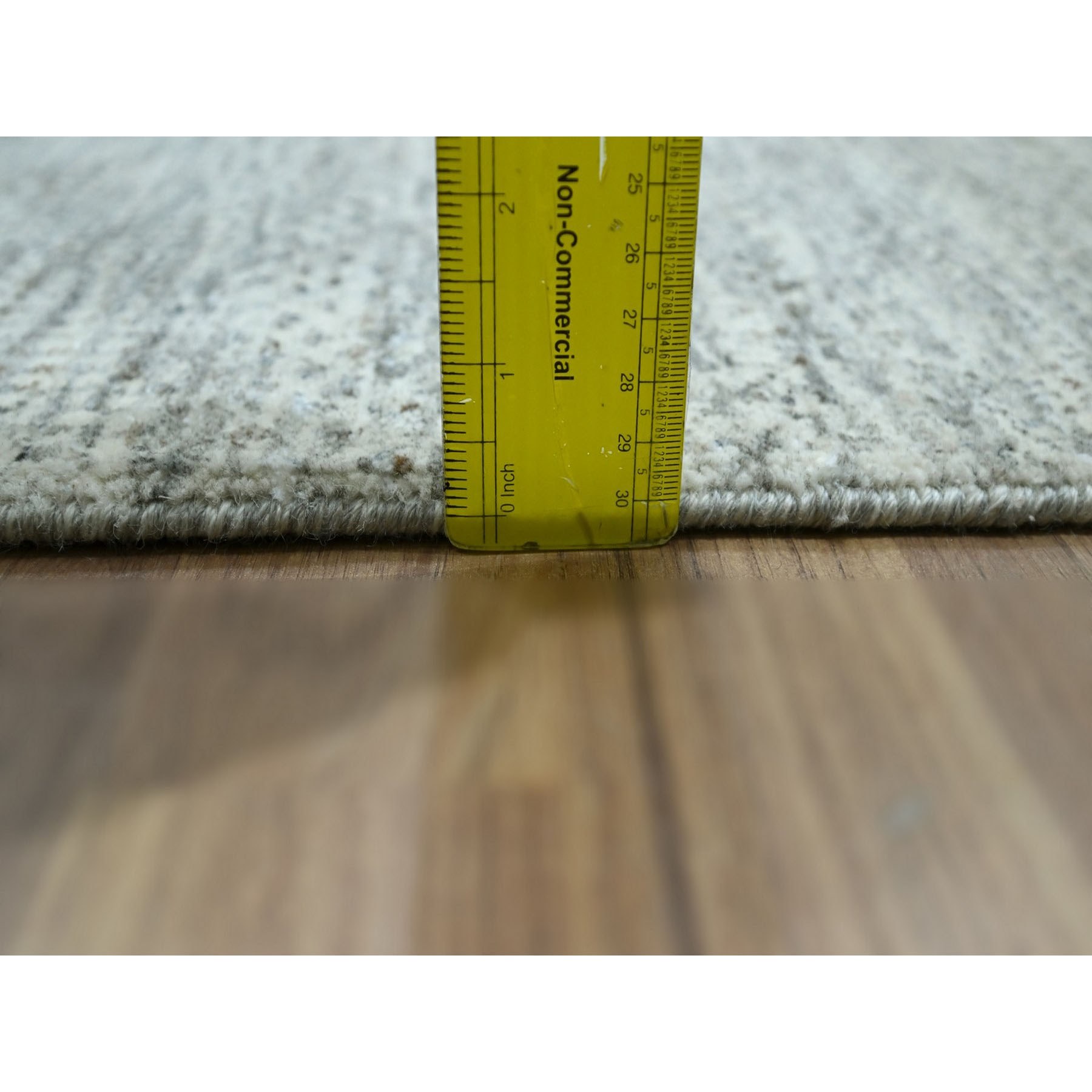 Modern-and-Contemporary-Hand-Knotted-Rug-384575