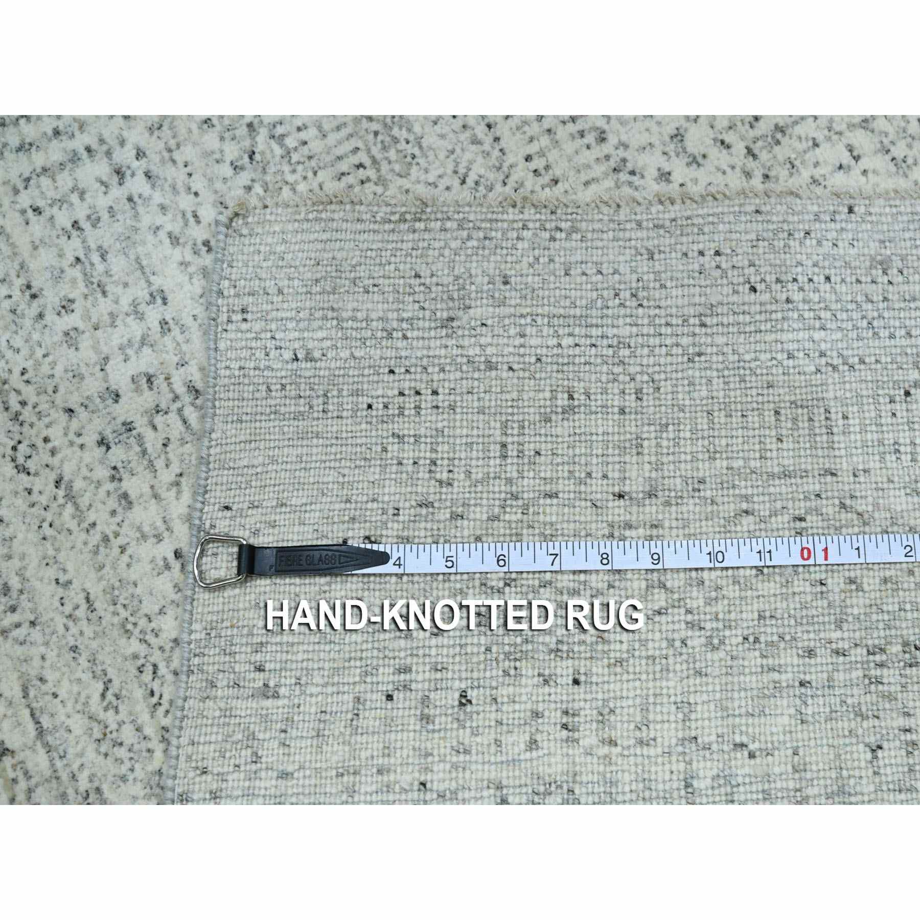 Modern-and-Contemporary-Hand-Knotted-Rug-384580