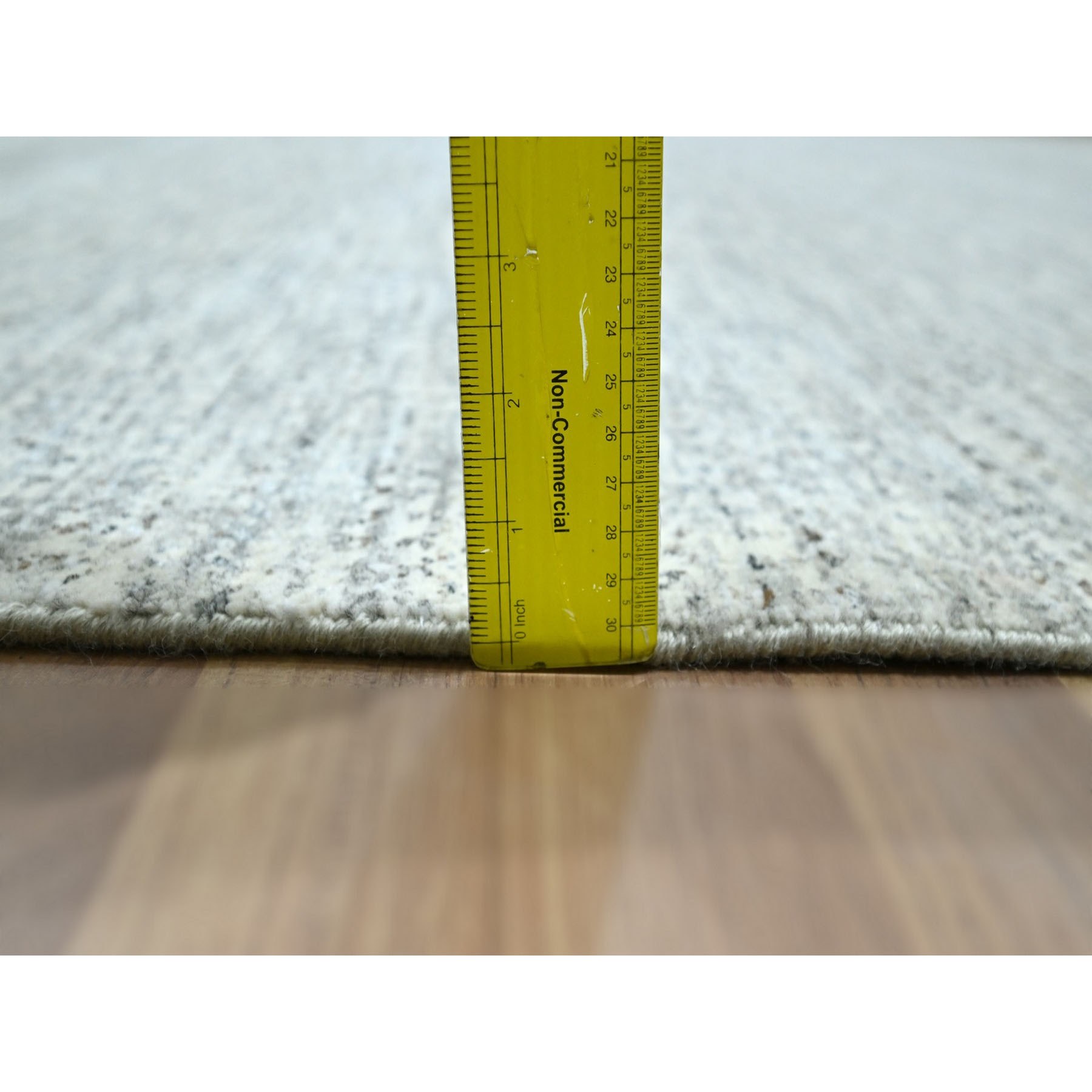 Modern-and-Contemporary-Hand-Knotted-Rug-384585