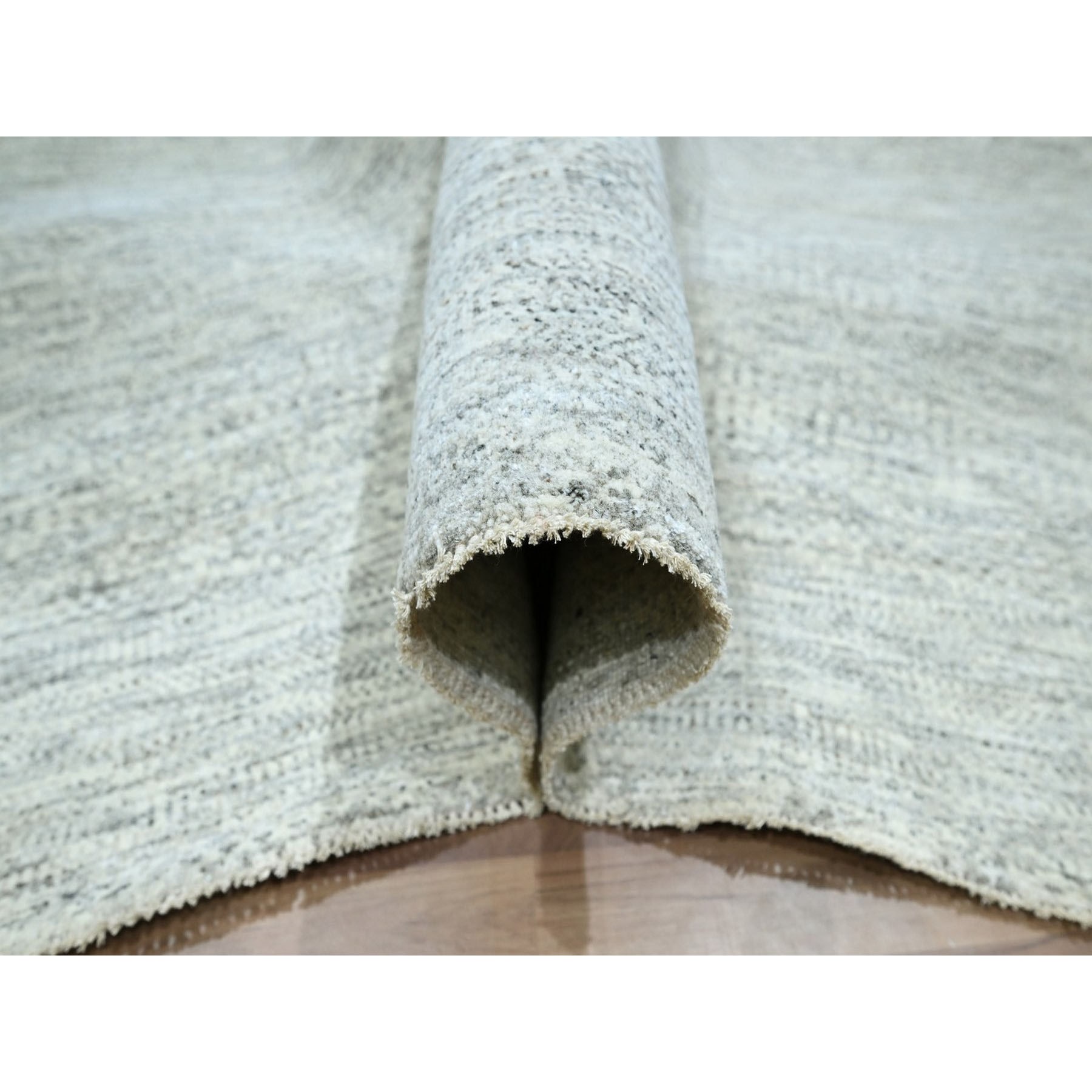 Modern-and-Contemporary-Hand-Knotted-Rug-384600