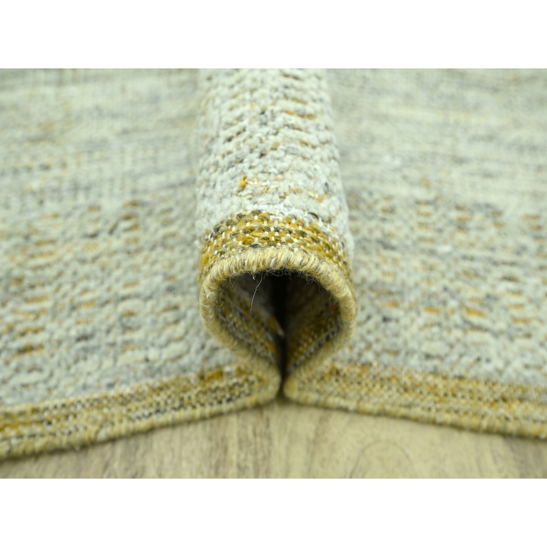 Modern-and-Contemporary-Hand-Knotted-Rug-384700