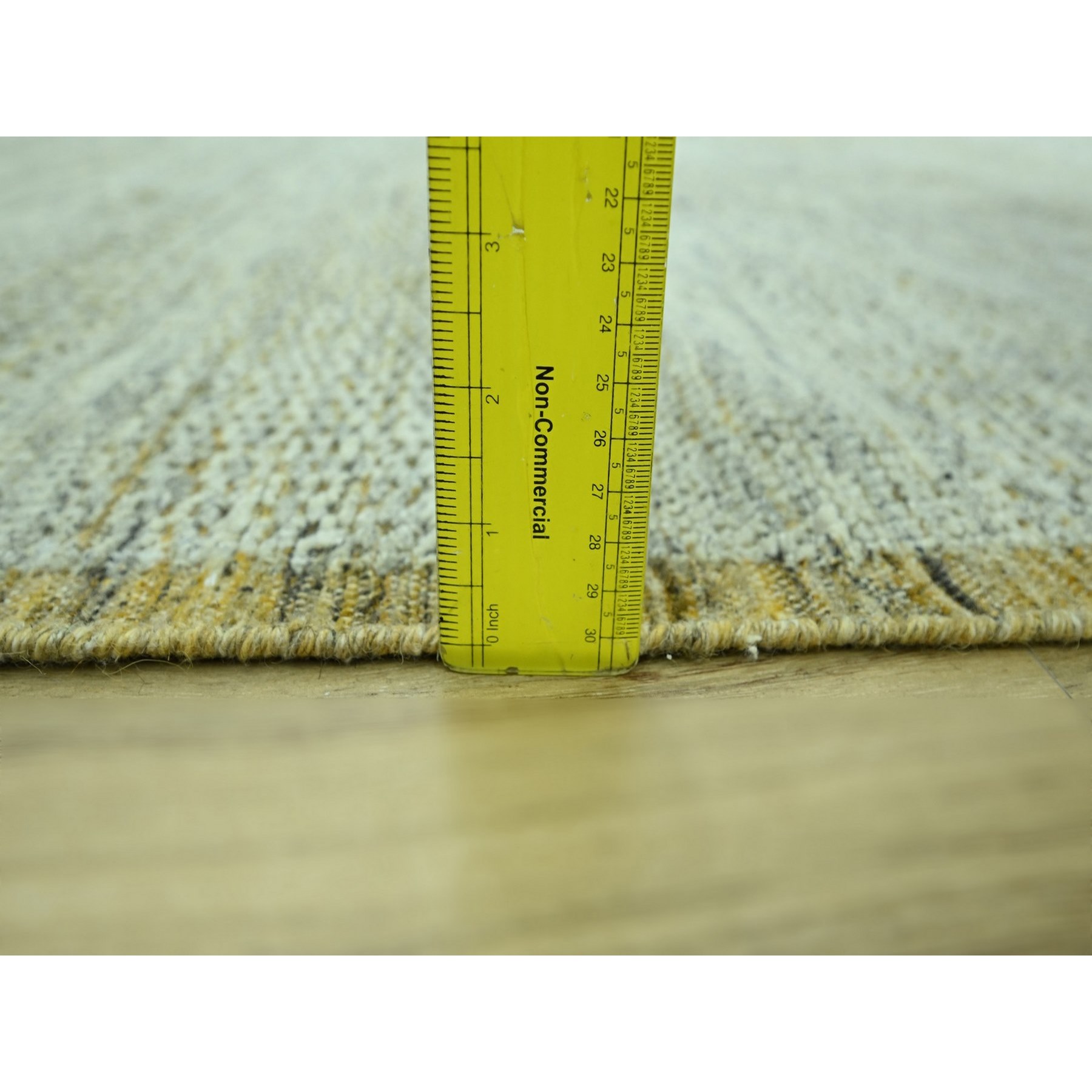 Modern-and-Contemporary-Hand-Knotted-Rug-384700