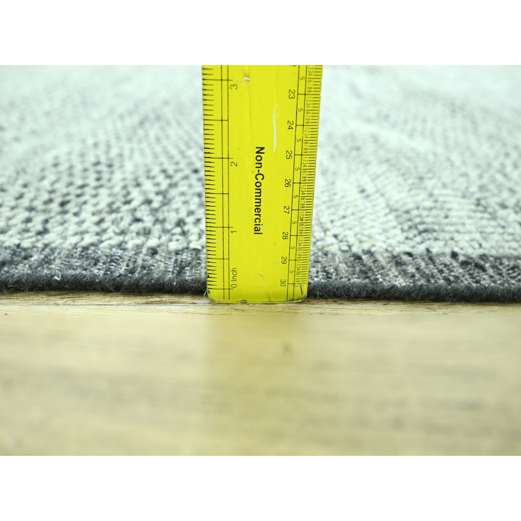Modern-and-Contemporary-Hand-Knotted-Rug-384745