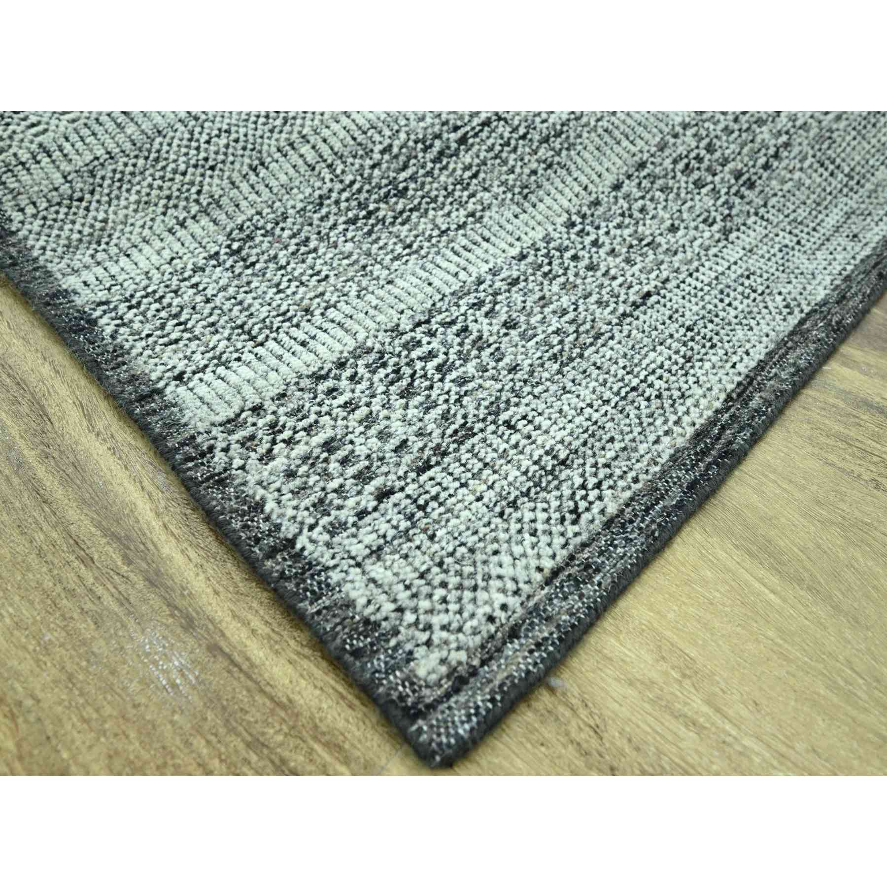 Modern-and-Contemporary-Hand-Knotted-Rug-384770