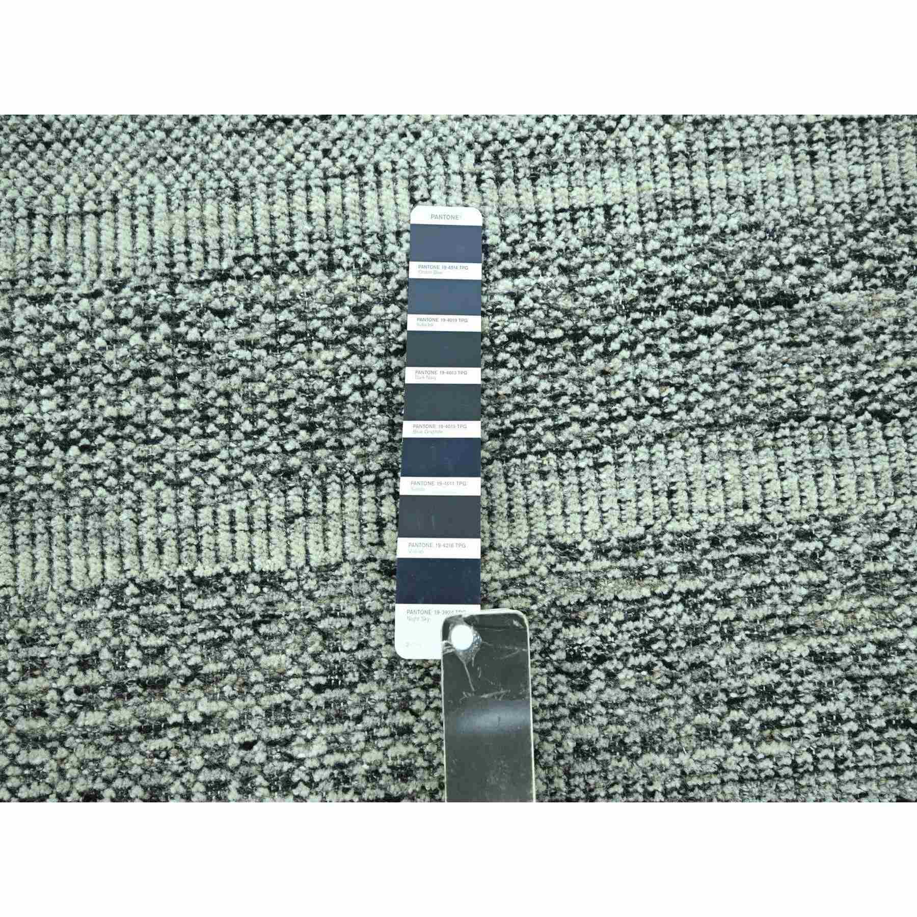 Modern-and-Contemporary-Hand-Knotted-Rug-384770