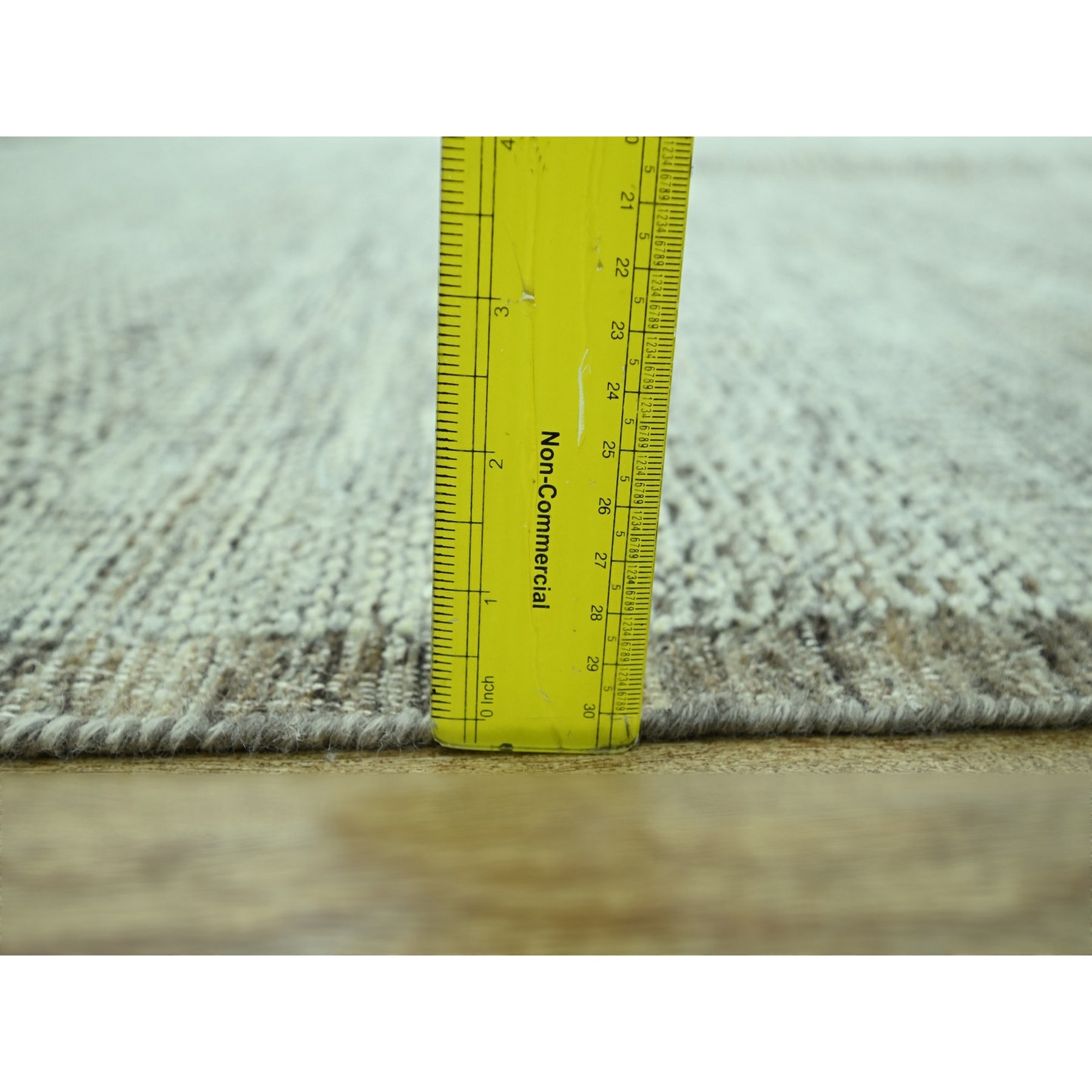 Modern-and-Contemporary-Hand-Knotted-Rug-384795