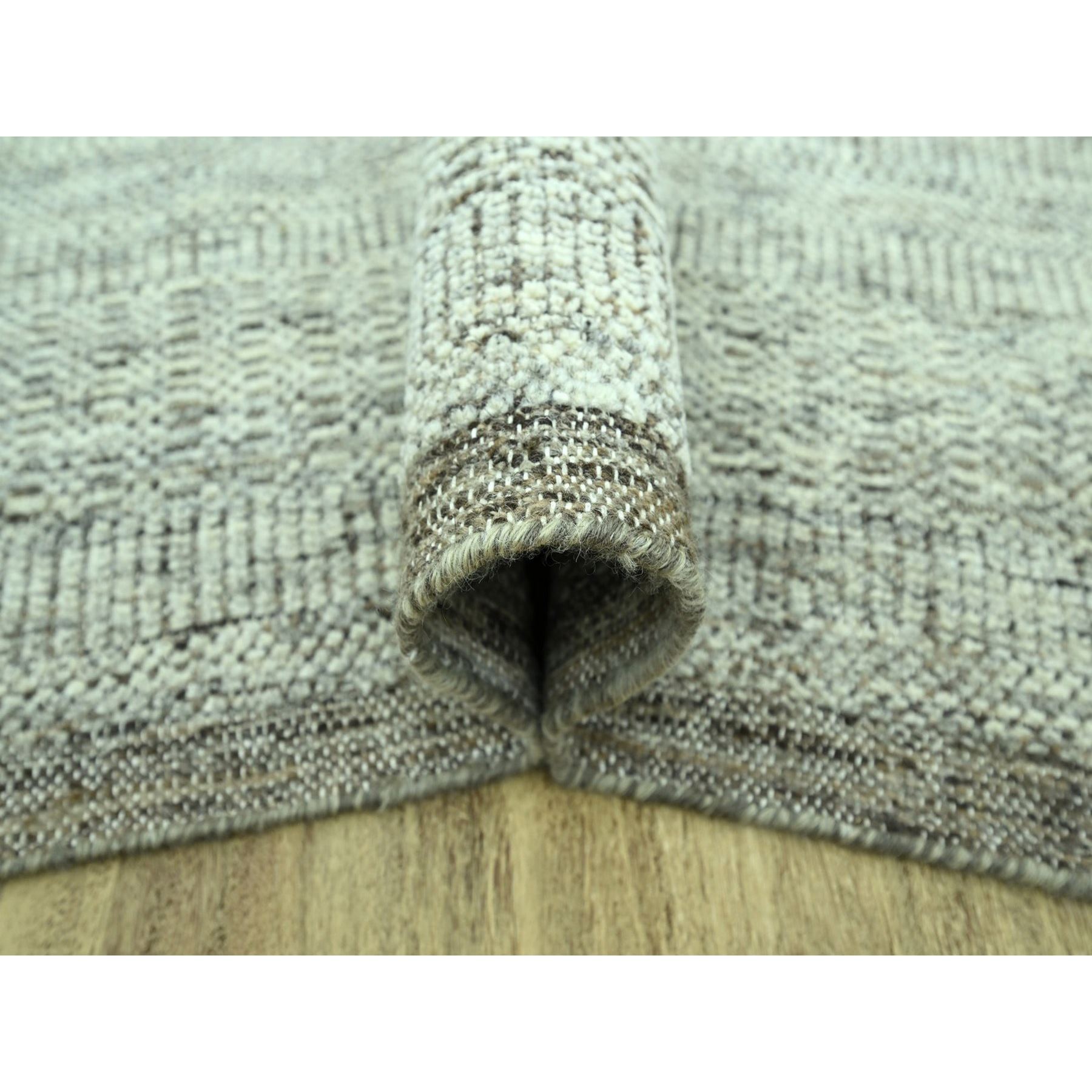 Modern-and-Contemporary-Hand-Knotted-Rug-384810