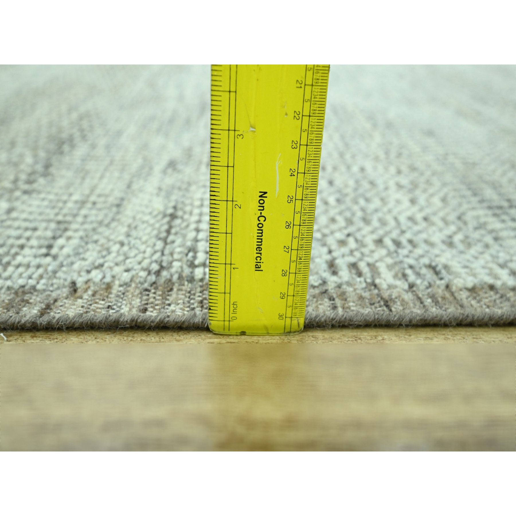 Modern-and-Contemporary-Hand-Knotted-Rug-384820