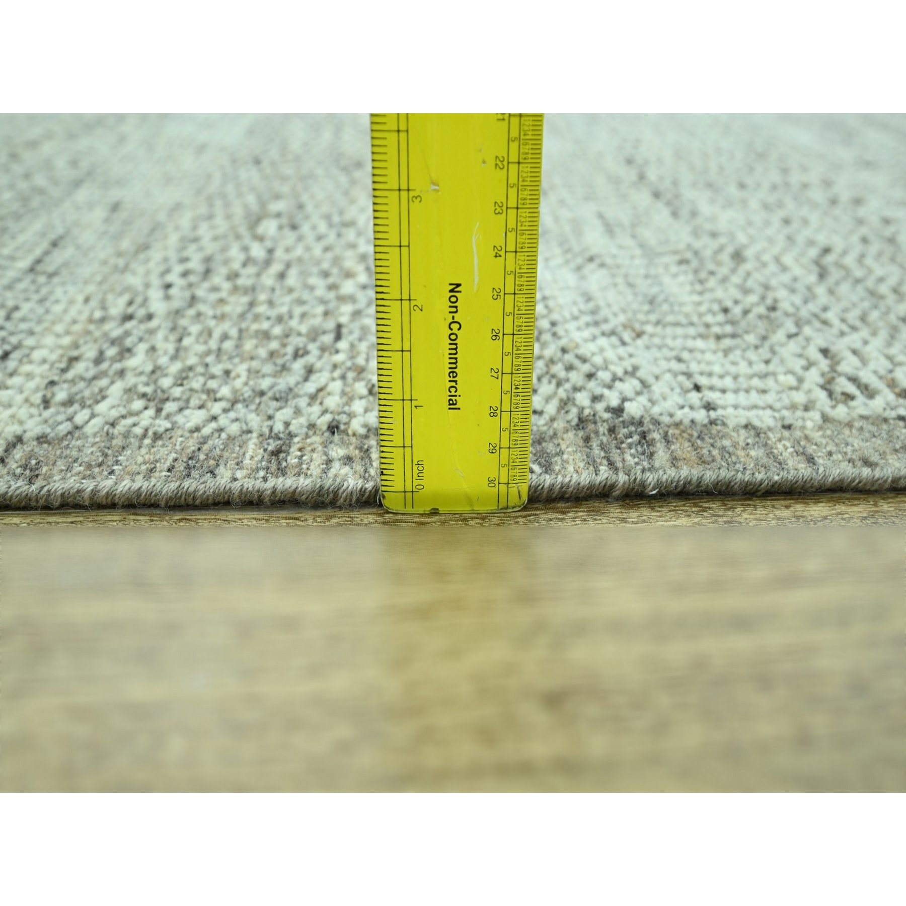 Modern-and-Contemporary-Hand-Knotted-Rug-384825