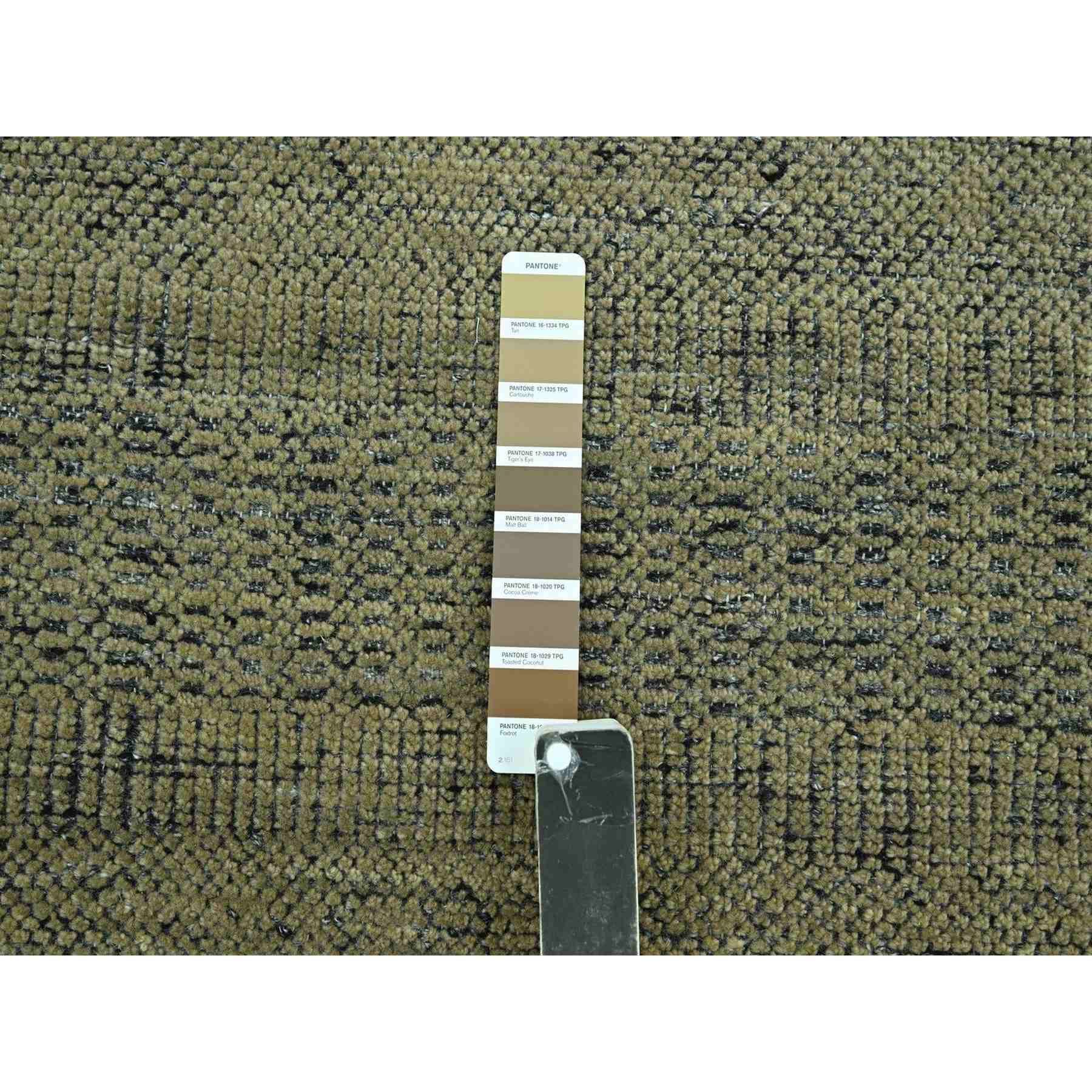 Modern-and-Contemporary-Hand-Knotted-Rug-384860
