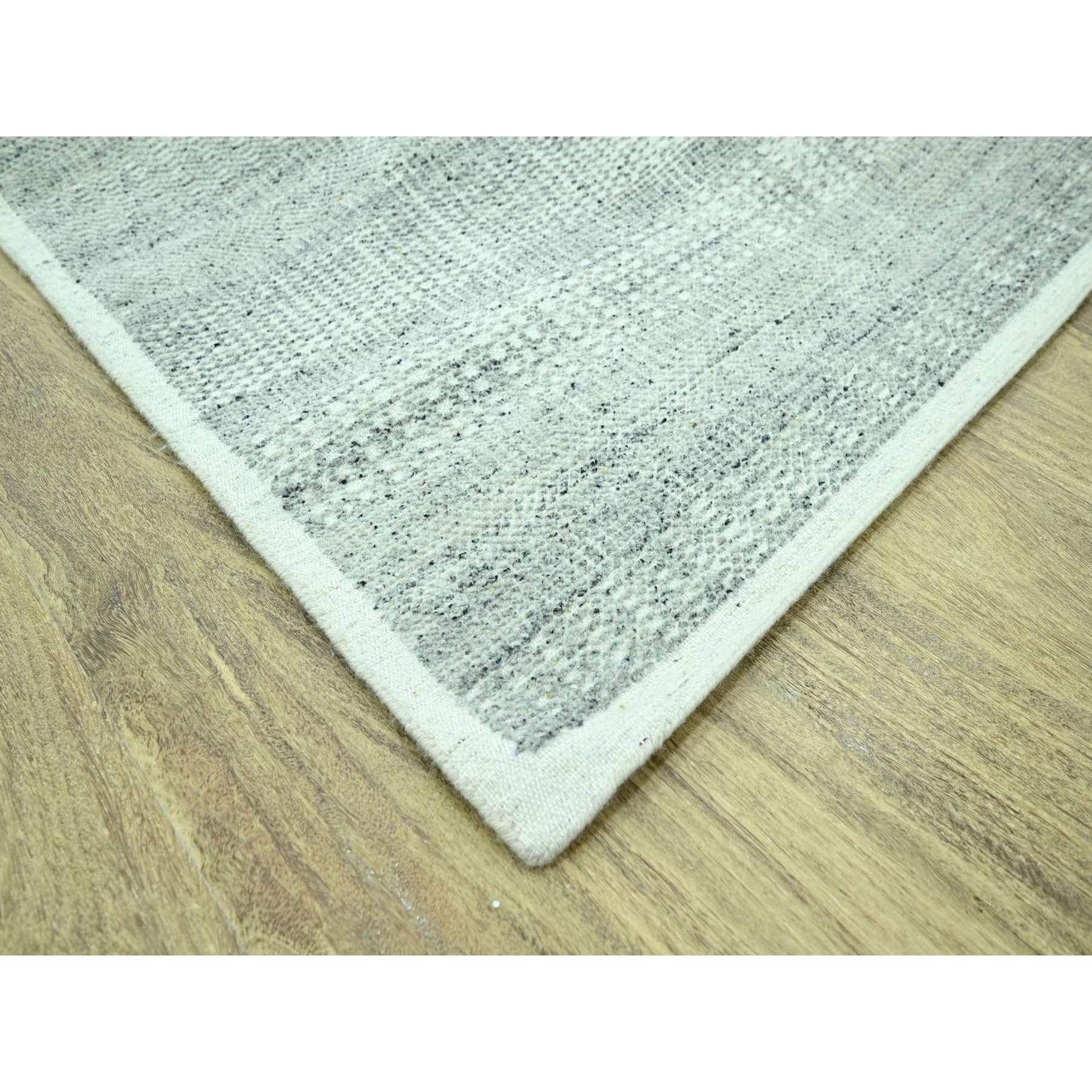 Modern-and-Contemporary-Hand-Knotted-Rug-384870