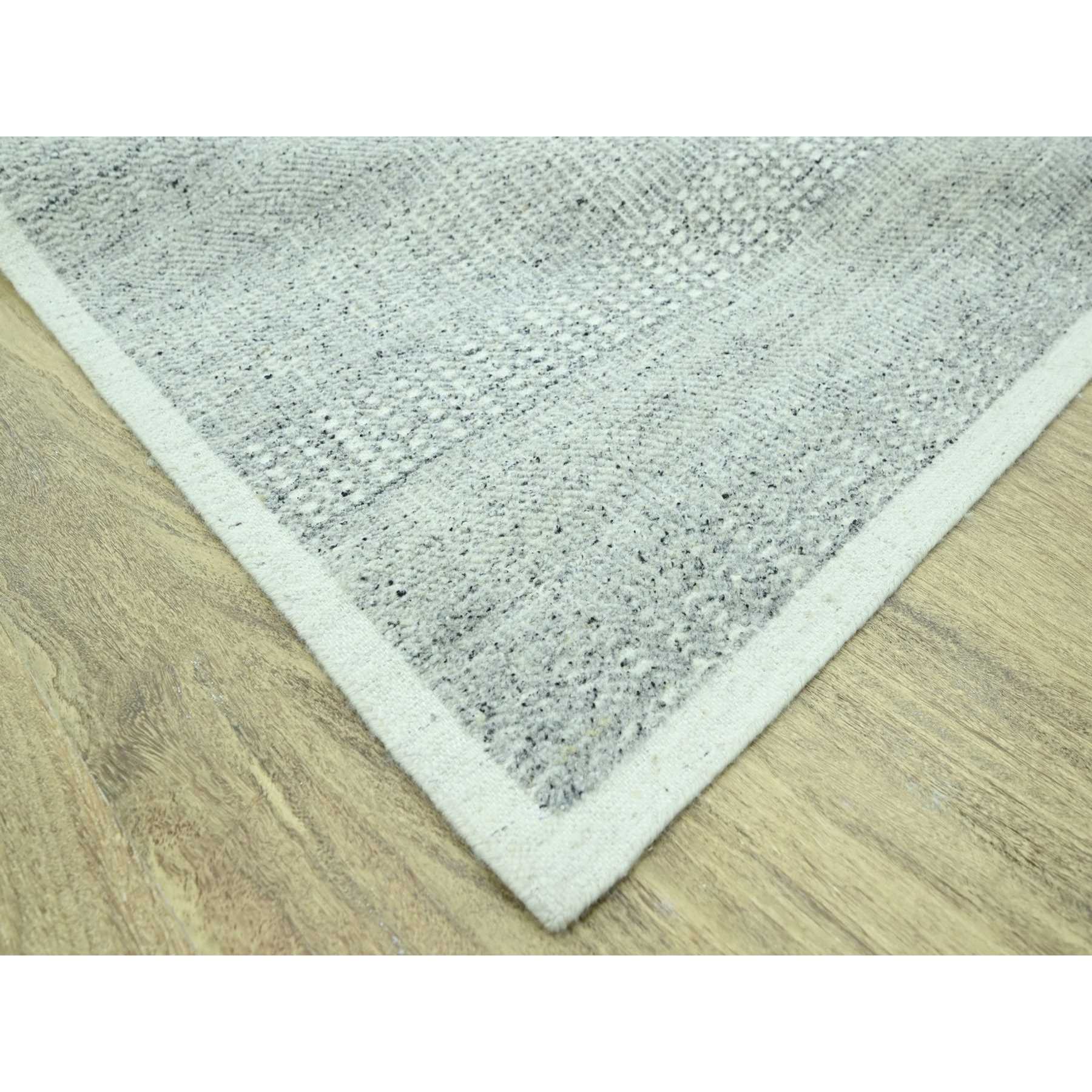 Modern-and-Contemporary-Hand-Knotted-Rug-384875