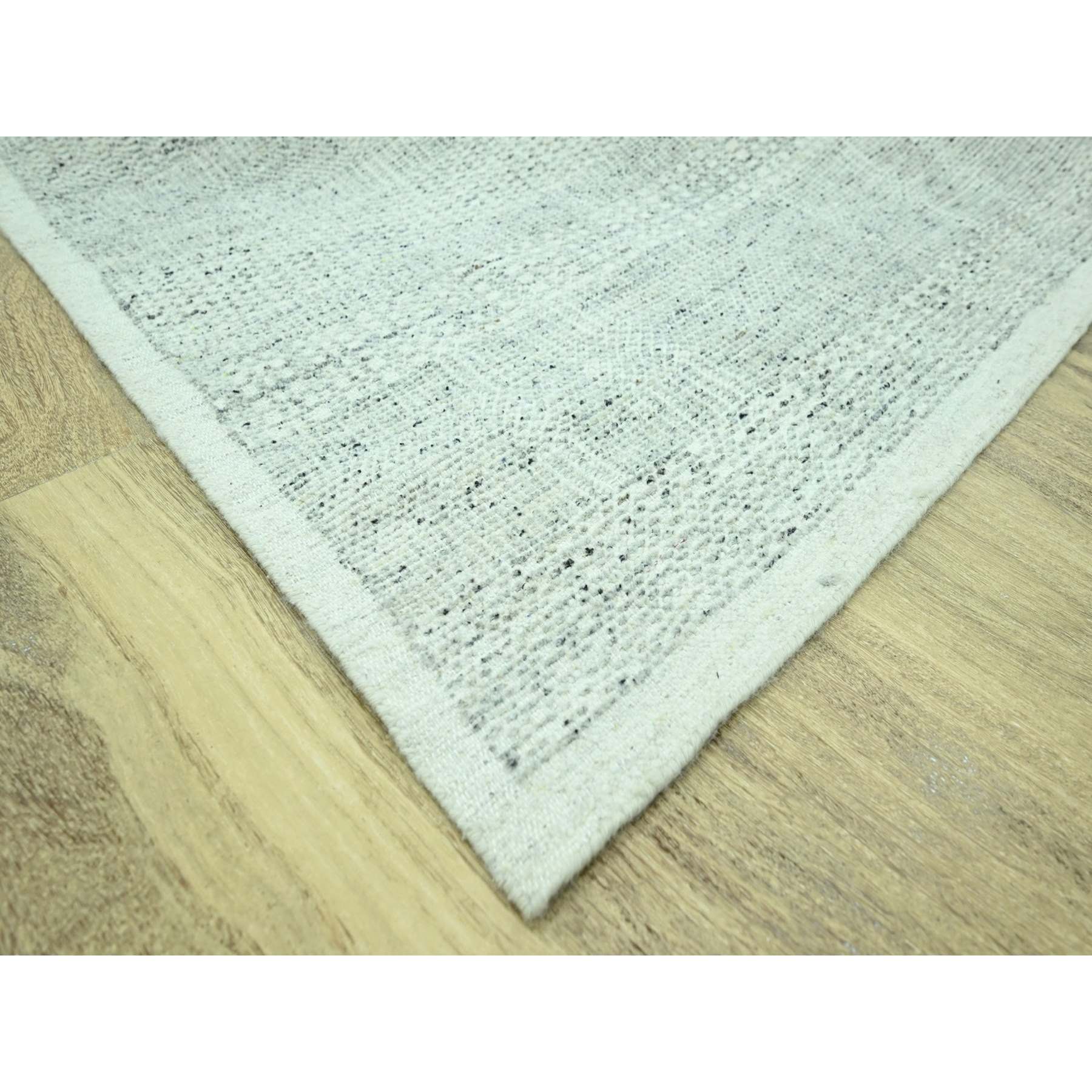Modern-and-Contemporary-Hand-Knotted-Rug-384880