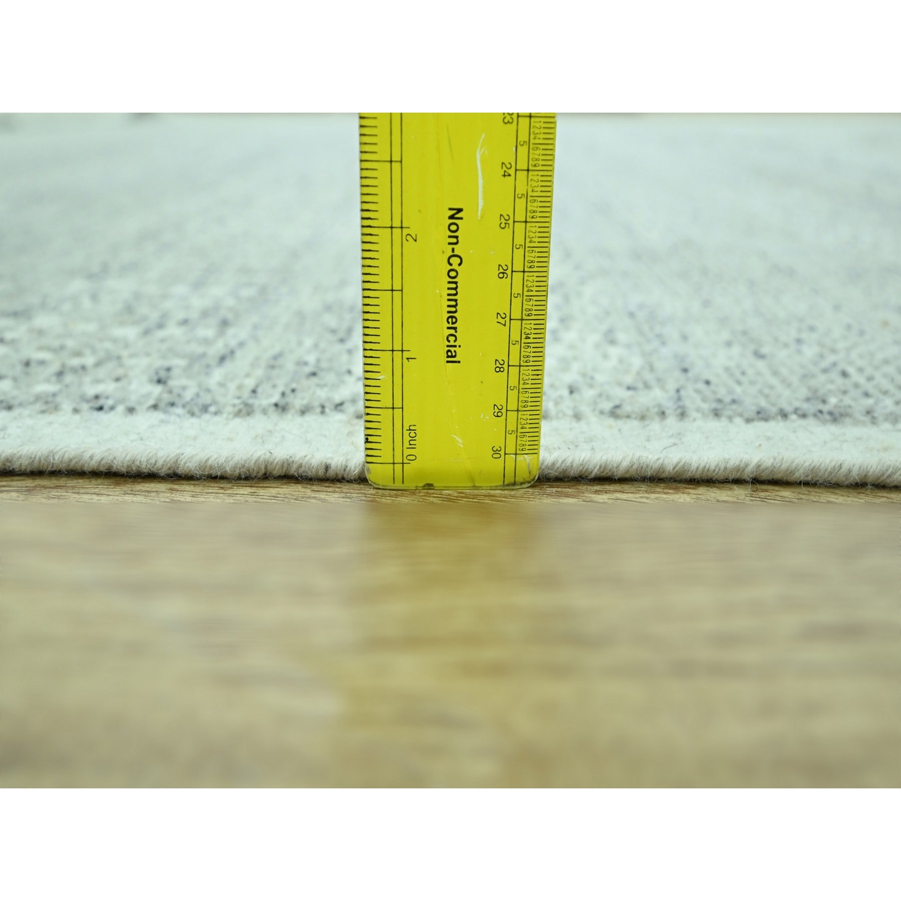 Modern-and-Contemporary-Hand-Knotted-Rug-384880