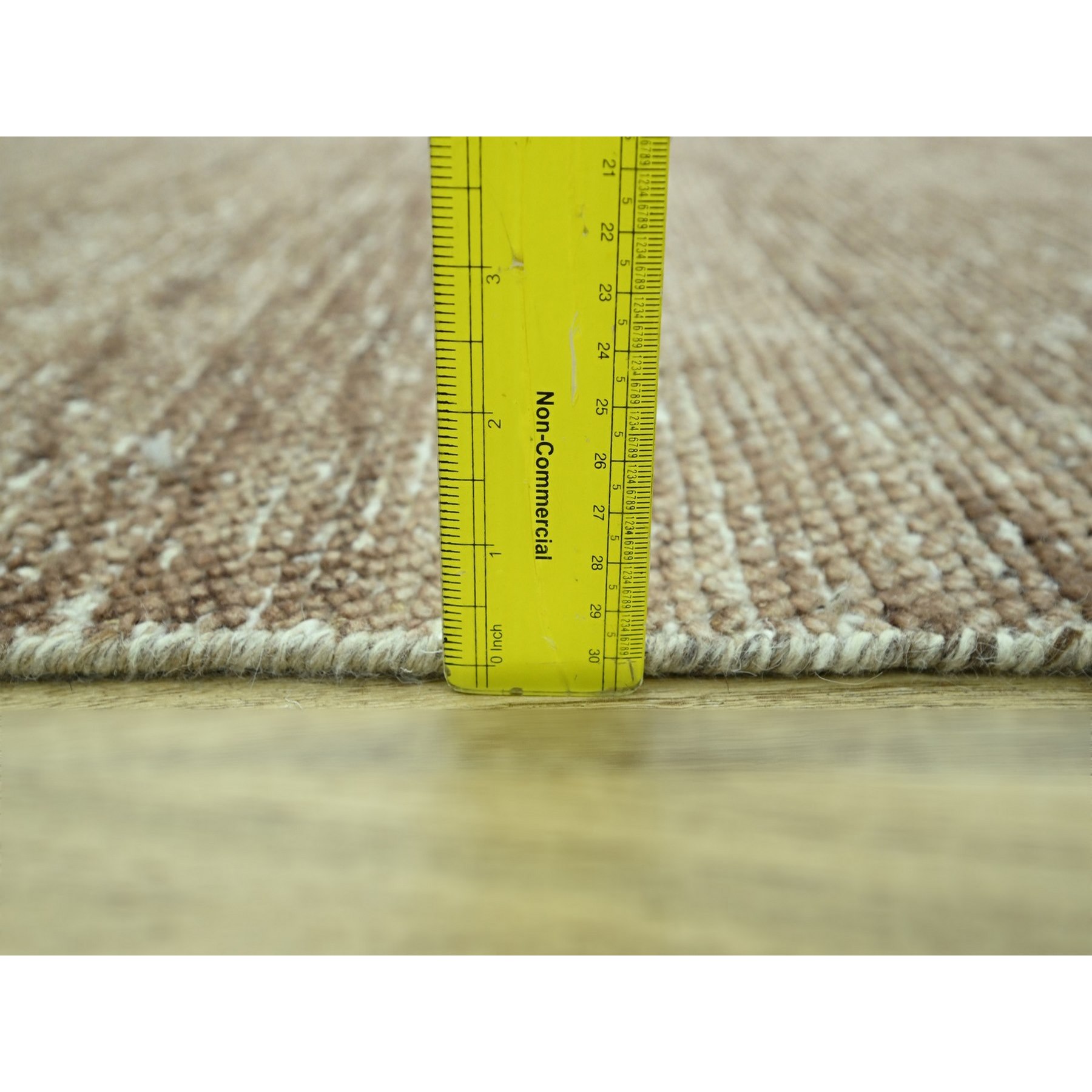 Modern-and-Contemporary-Hand-Knotted-Rug-384960
