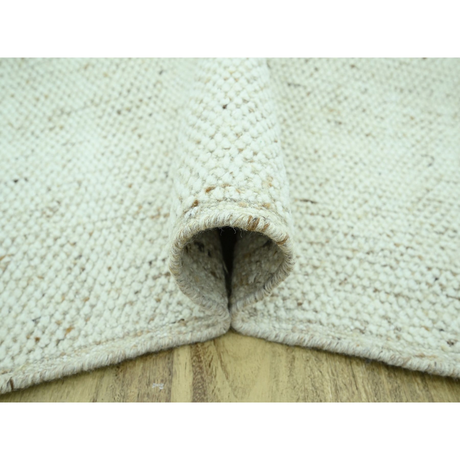 Modern-and-Contemporary-Hand-Knotted-Rug-384965