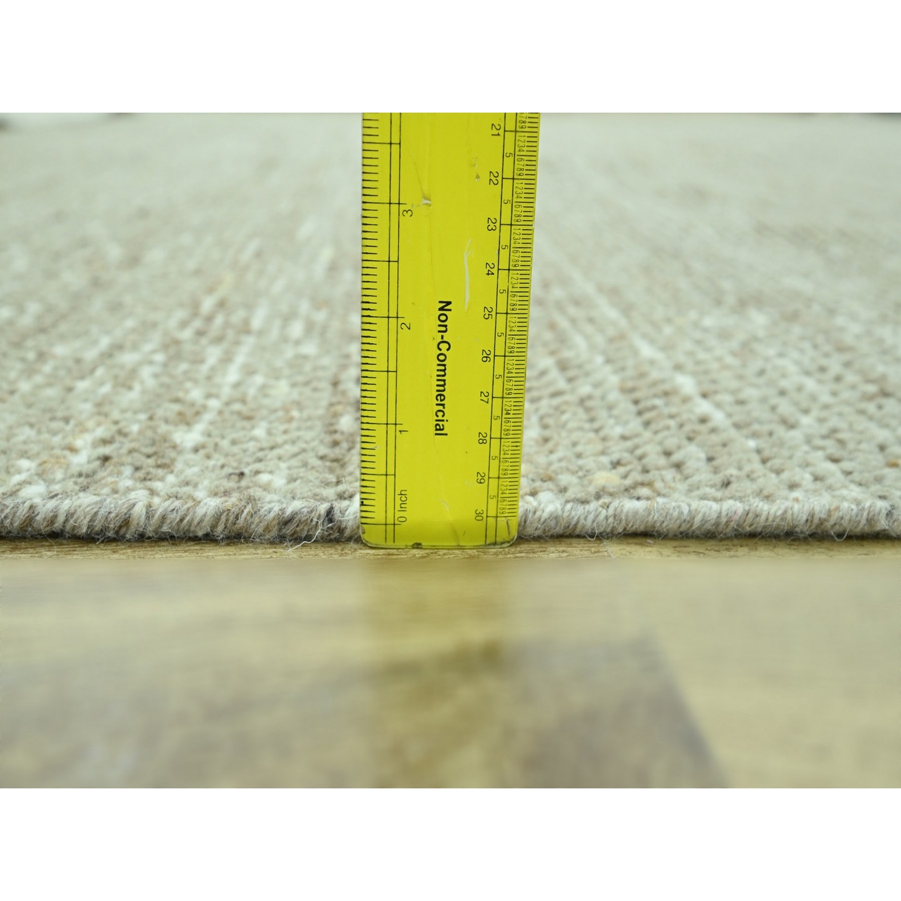 Modern-and-Contemporary-Hand-Knotted-Rug-384970