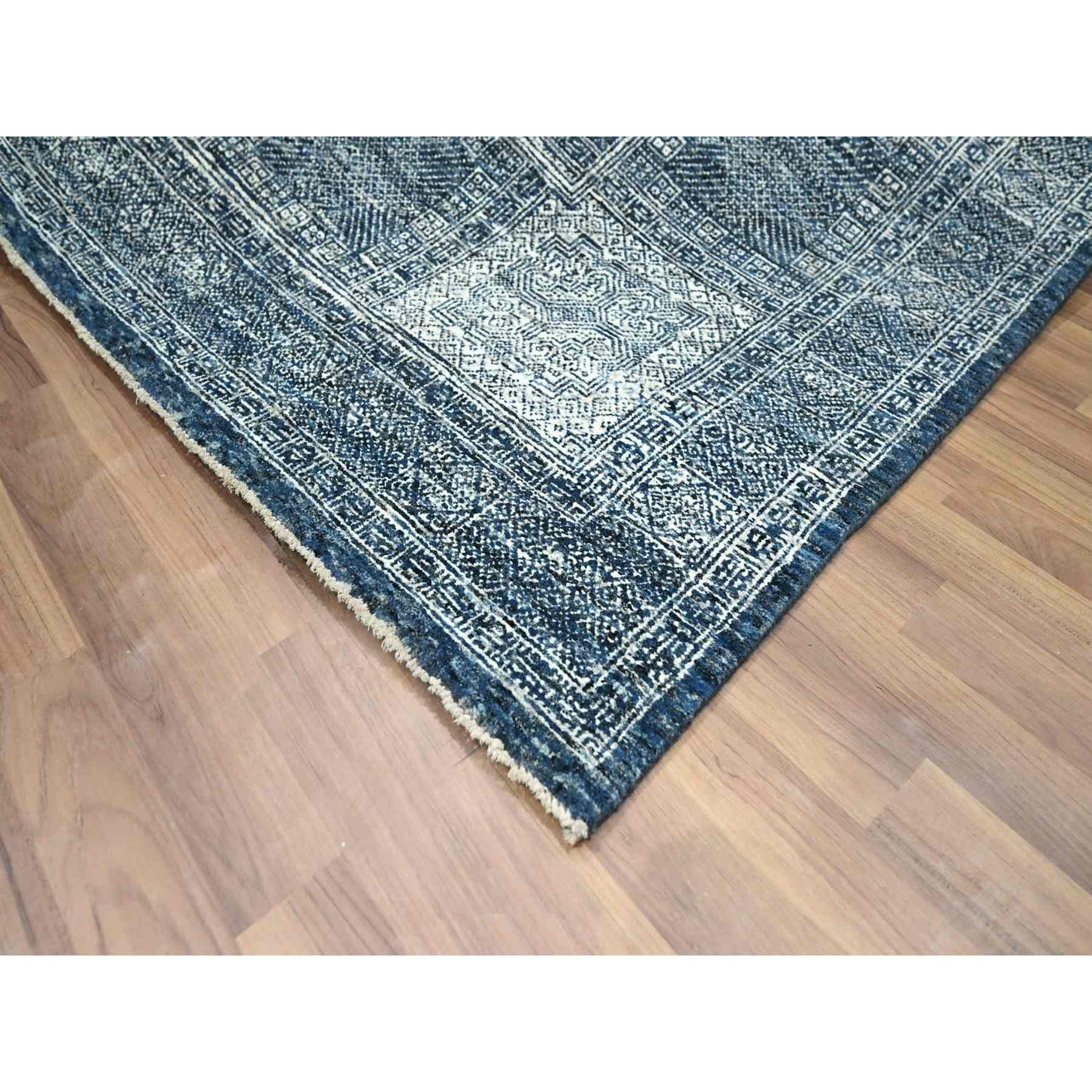 Transitional-Hand-Knotted-Rug-382800
