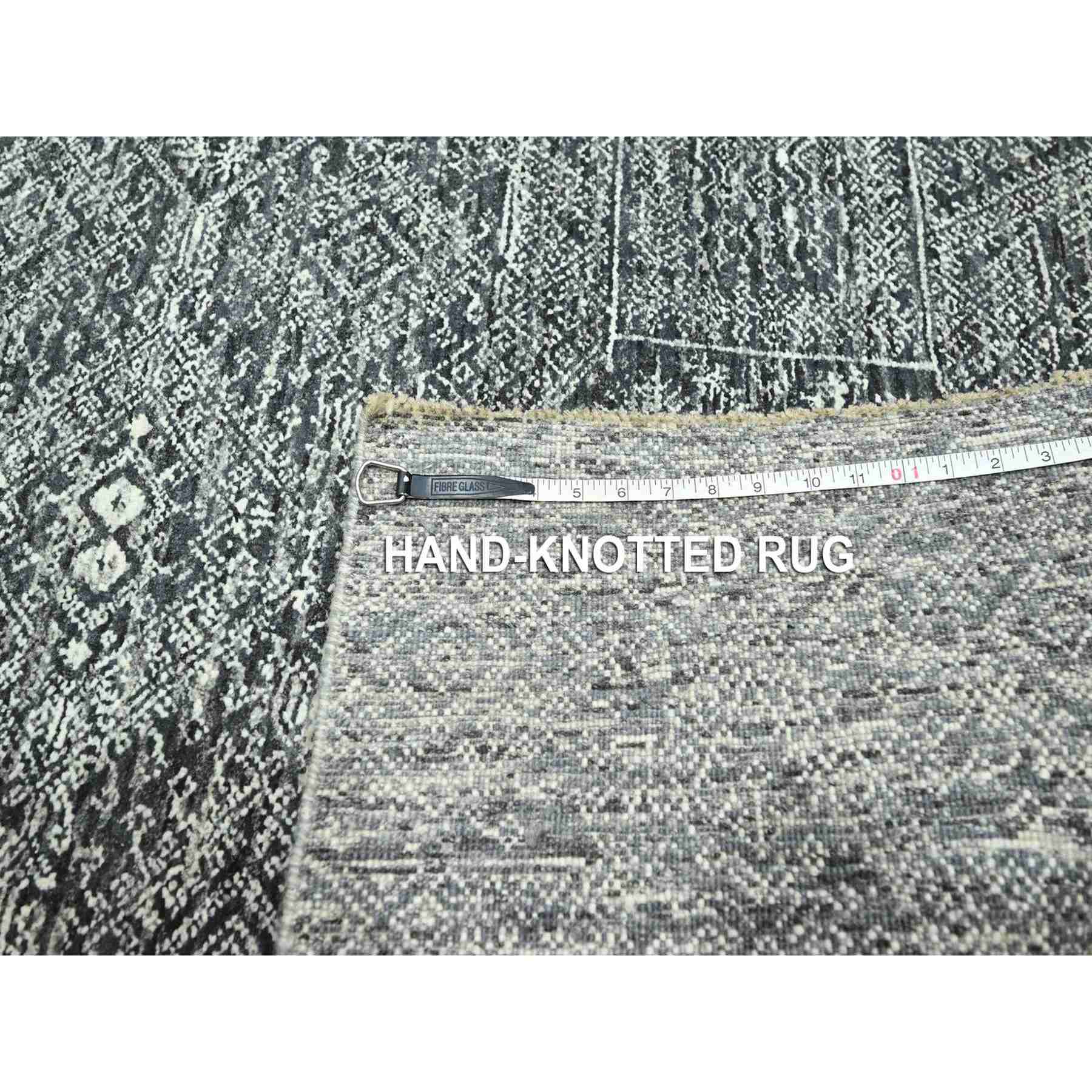 Transitional-Hand-Knotted-Rug-382830
